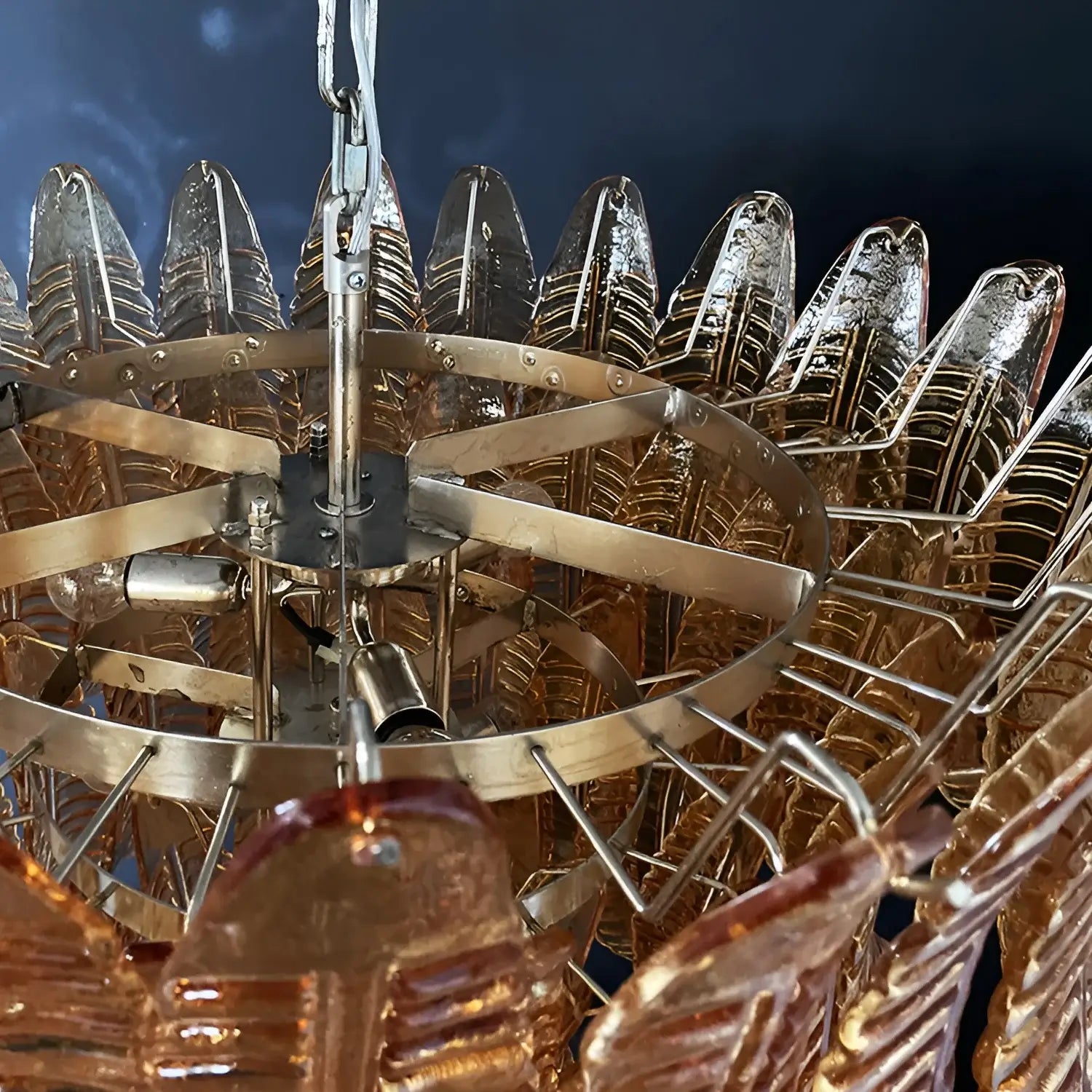 amber-leaf-cascade-chandelier-anzaz--26