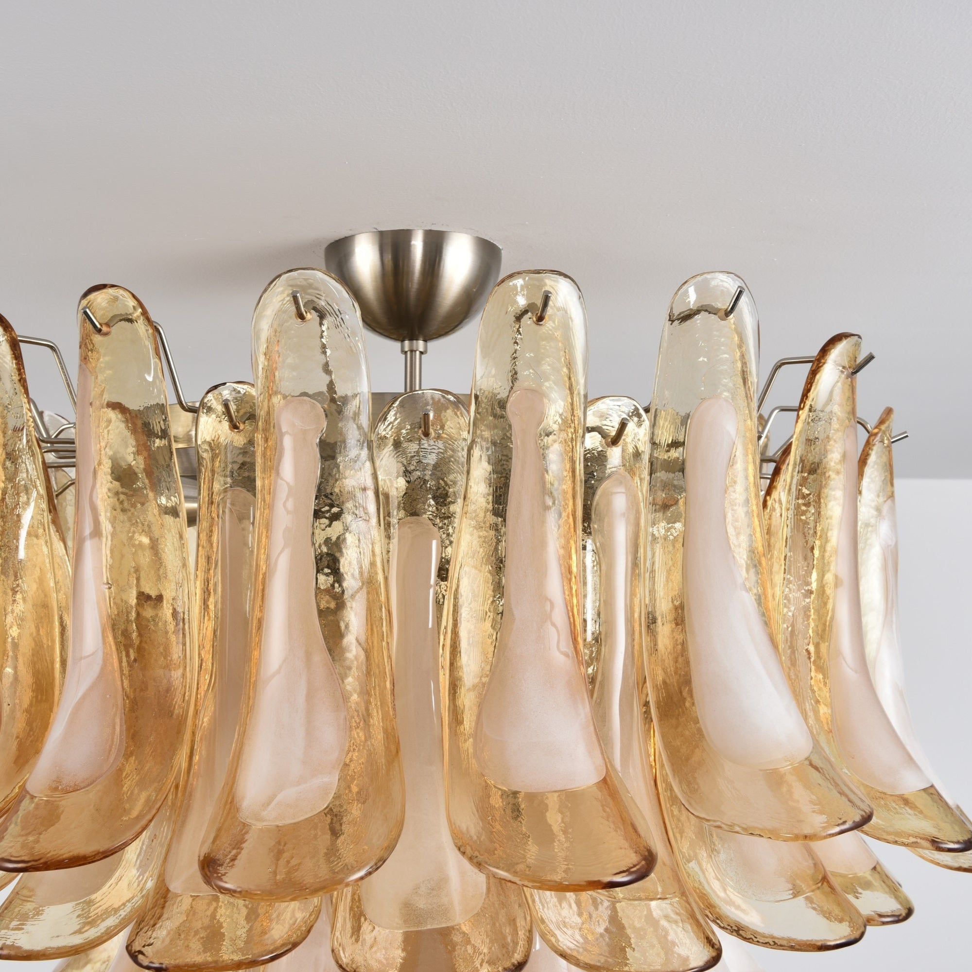 amber-petal-glass-chandelier-anzaz--9