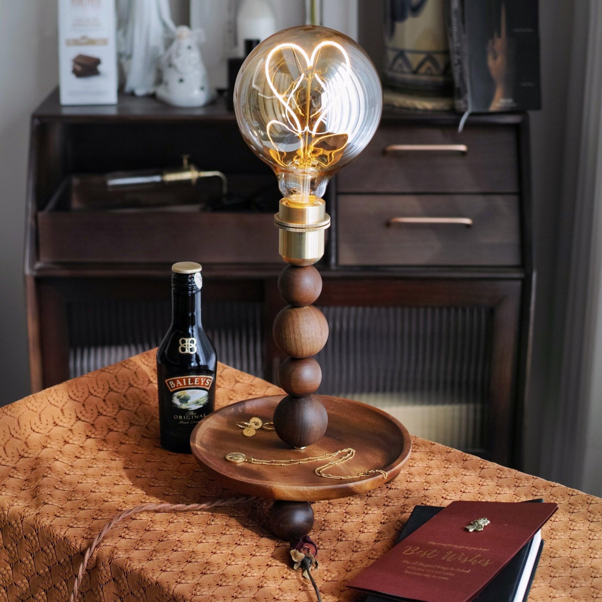 anli-love-table-lamp-anzaz-Walnut Color & Gold-2