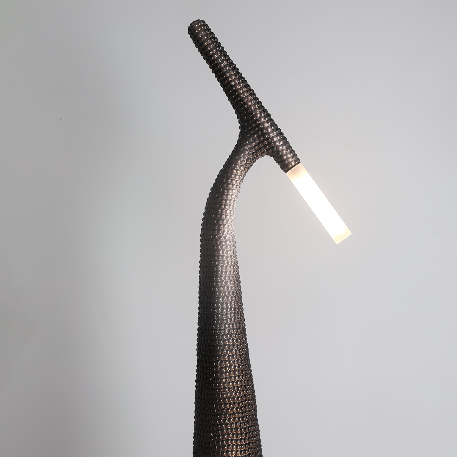 apex-texture-floor-lamp-anzaz--22