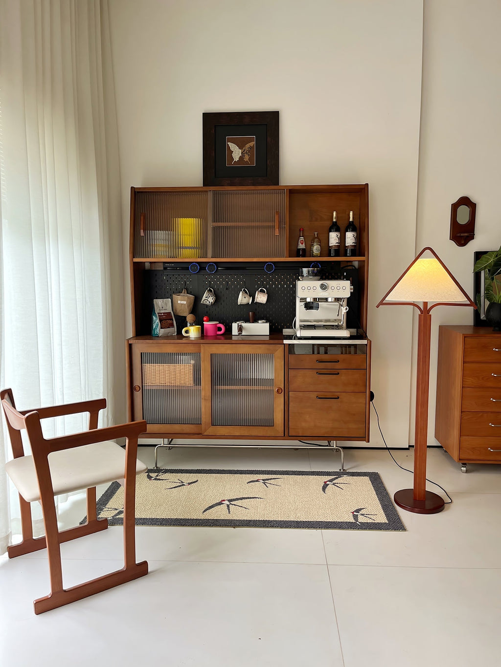 apex-triangle-shade-floor-lamp-anzaz--20