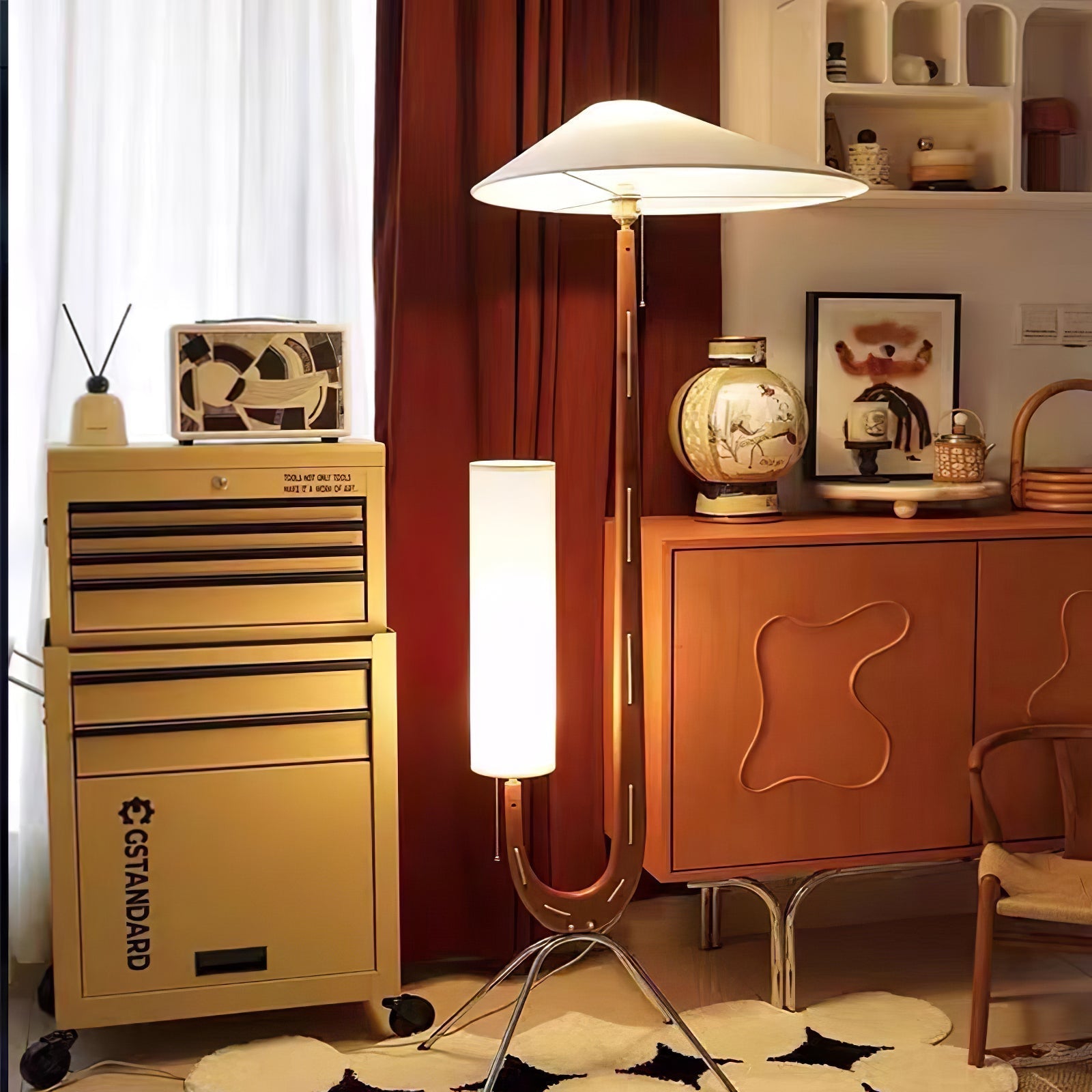 apex-triangle-shade-floor-lamp-anzaz--39