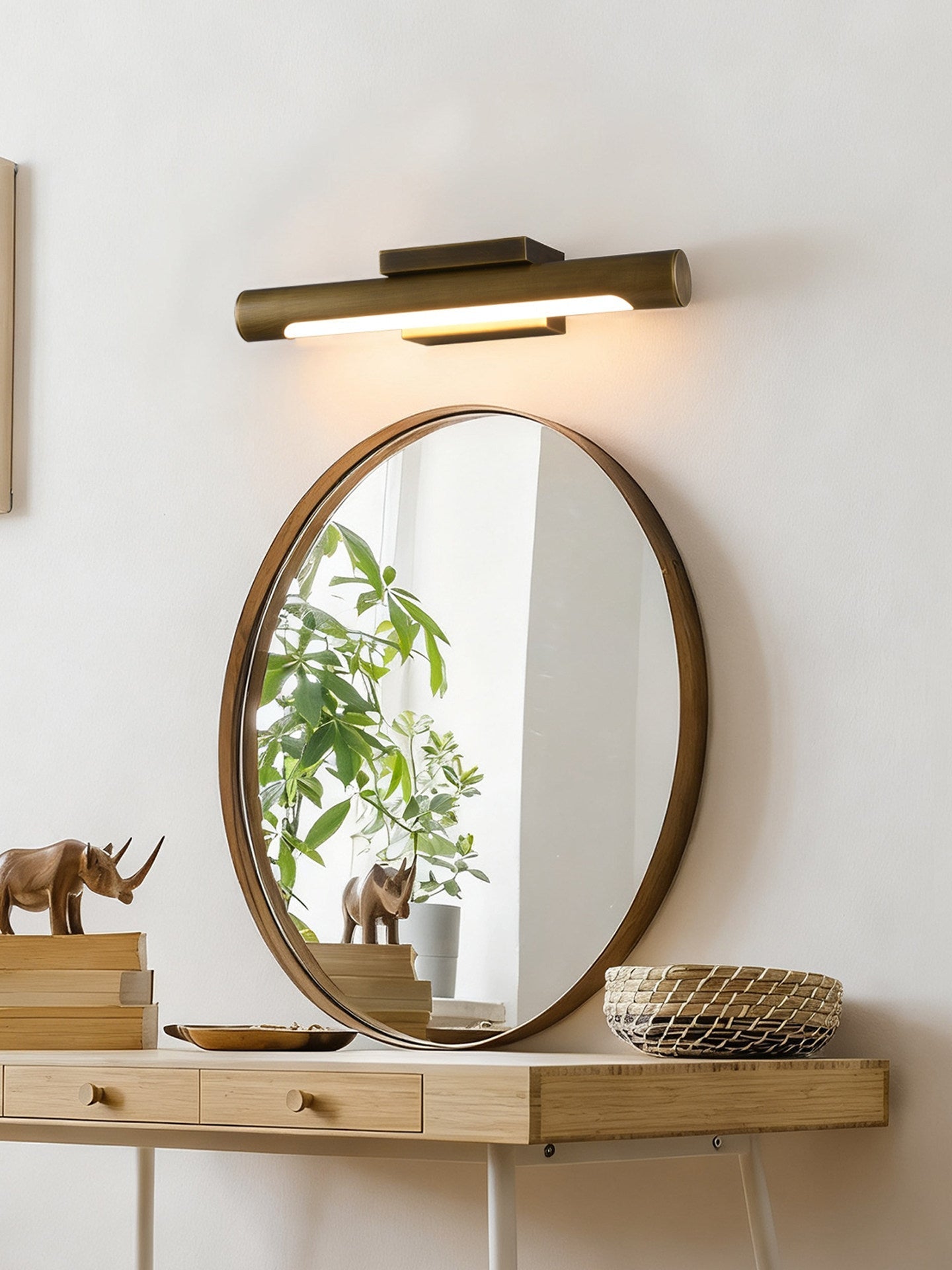 apollo-brass-wall-light-anzaz--8