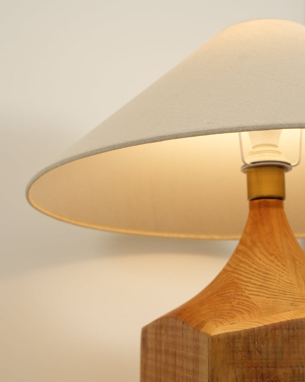 arboreal-whisper-floor-lamp-anzaz--19