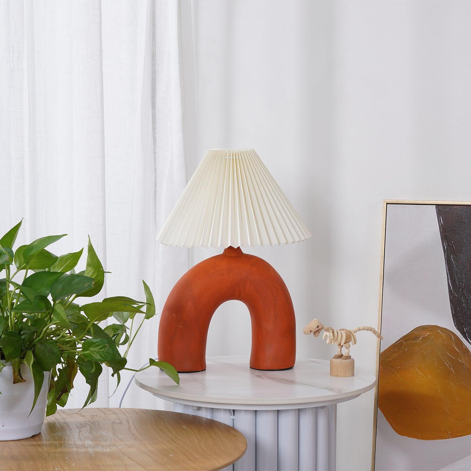 arched-pleated-table-lamp-anzaz-Skin-3