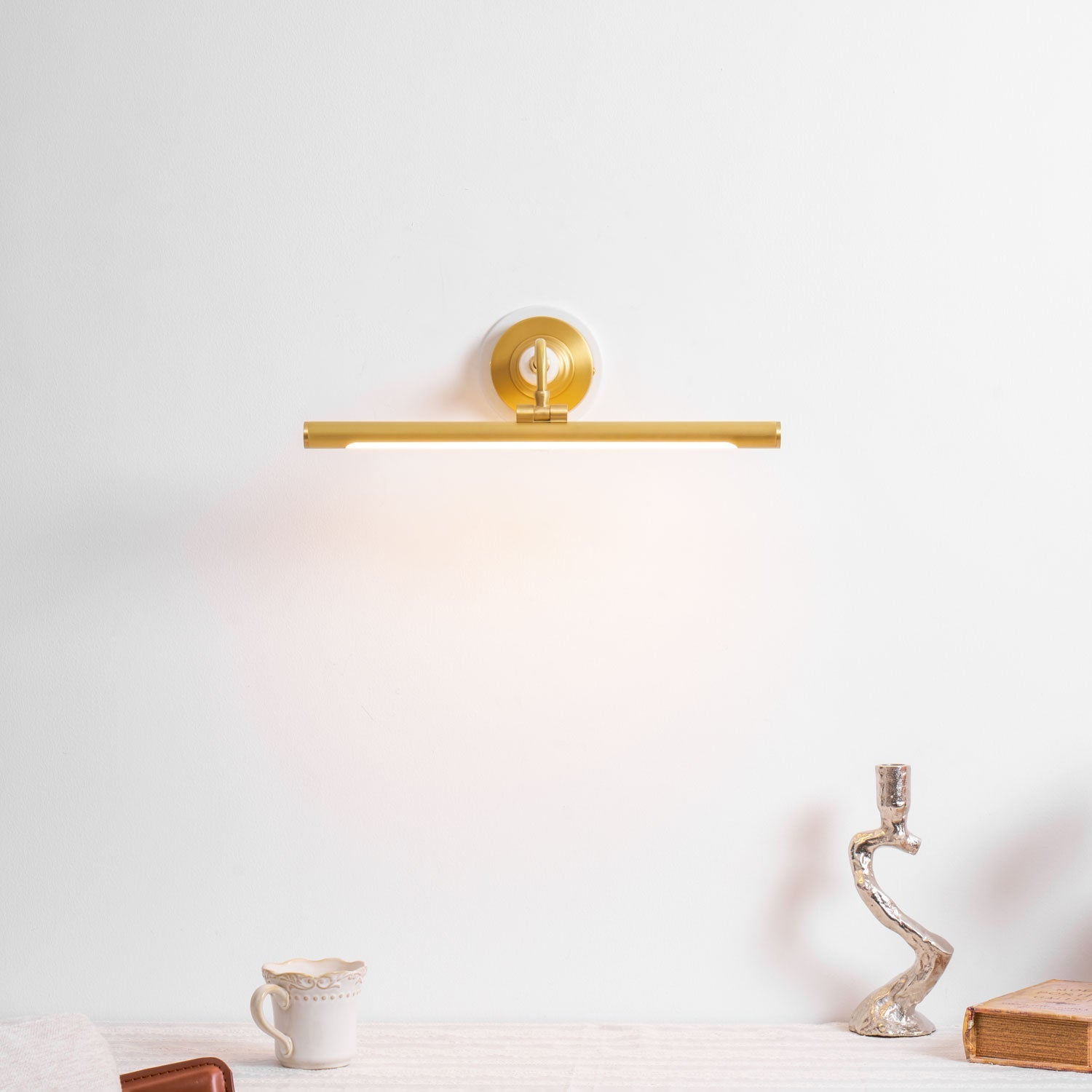 archer-art-linear-wall-light-anzaz--11