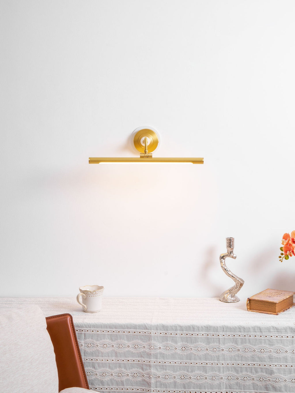 archer-art-linear-wall-light-anzaz--12