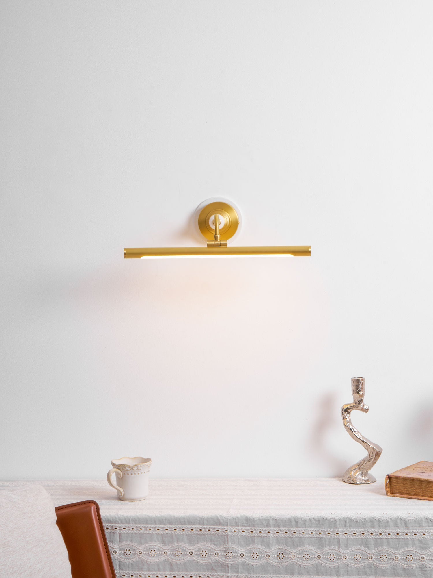 archer-art-linear-wall-light-anzaz--14