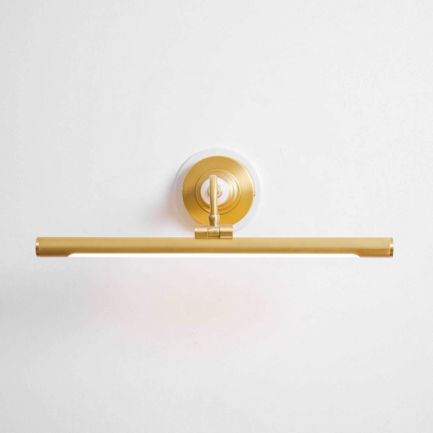 archer-art-linear-wall-light-anzaz--36
