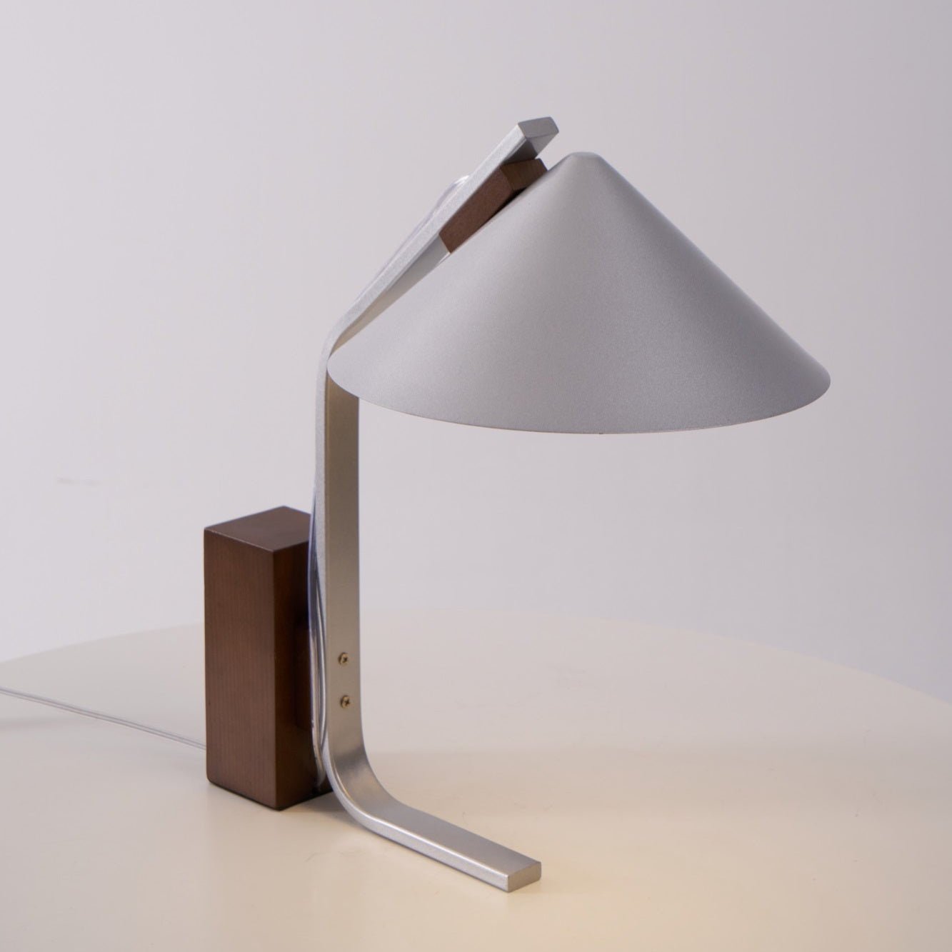 arclune-desk-lamp-anzaz--37