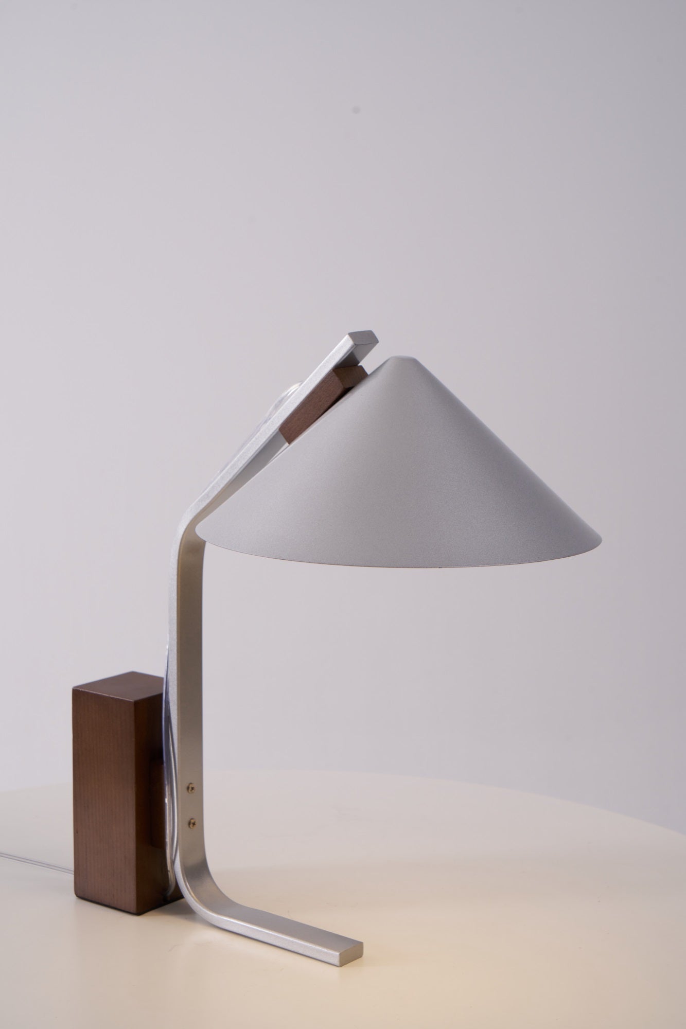 arclune-desk-lamp-anzaz--38