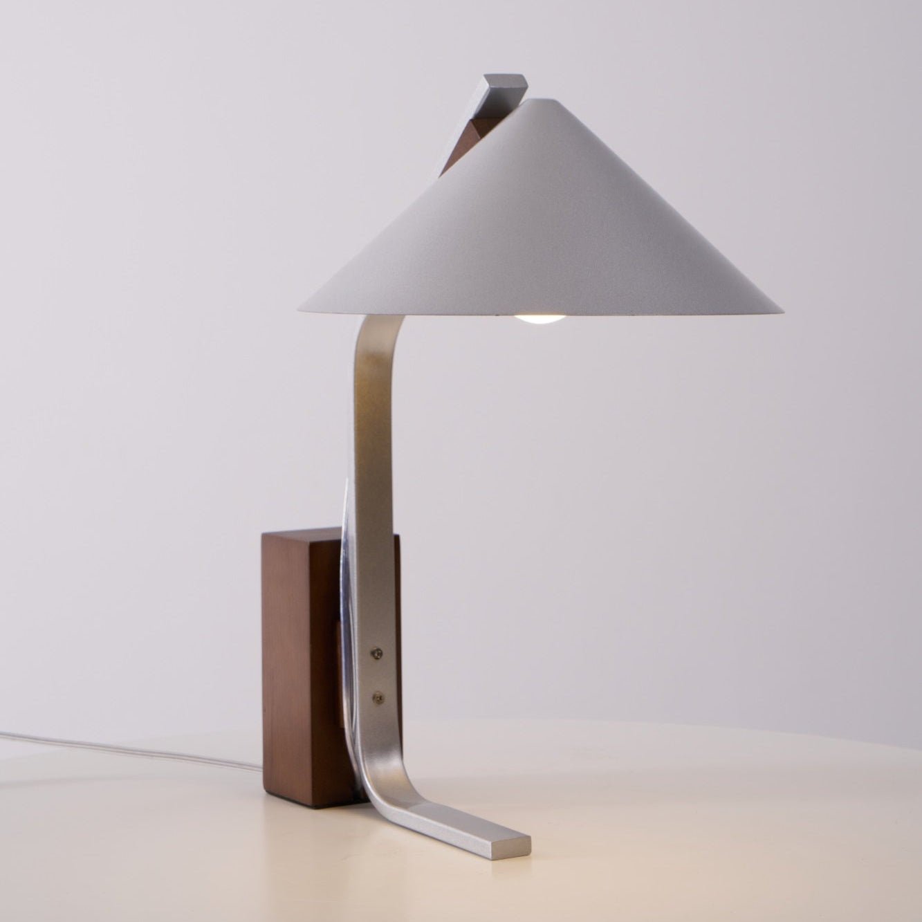 arclune-desk-lamp-anzaz--40