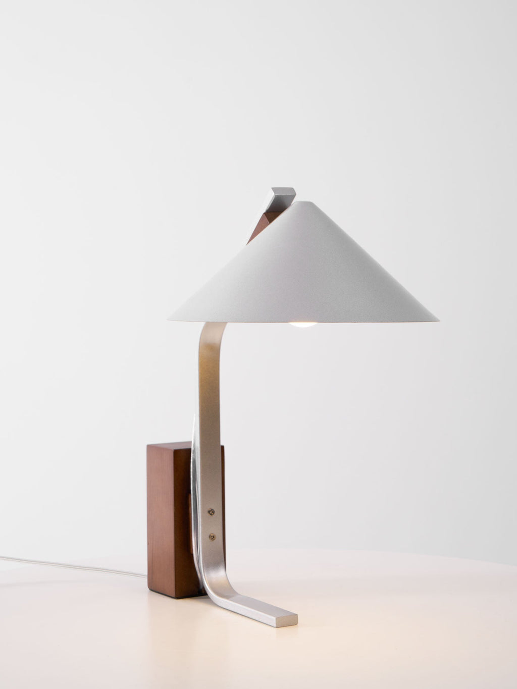 arclune-desk-lamp-anzaz--12