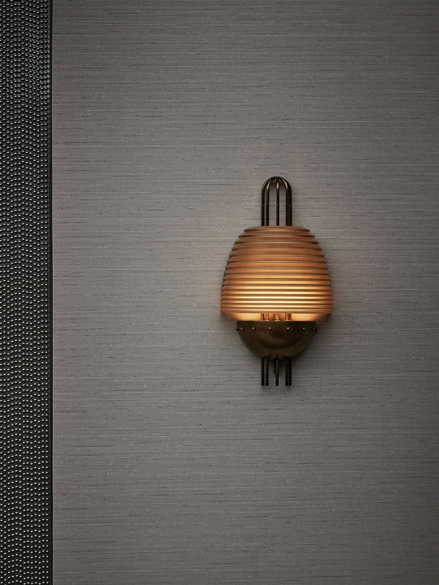 arclune-ribbed-wall-lamp-anzaz--7