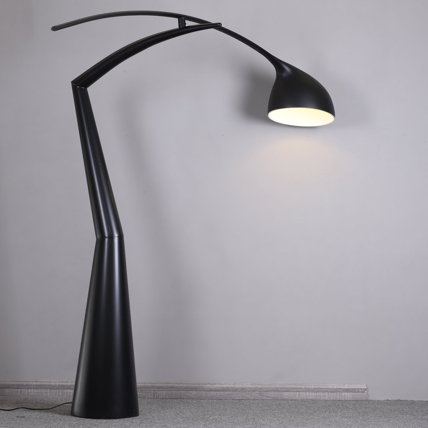arden-sculpture-floor-lamp-anzaz--10