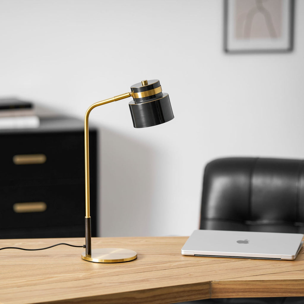 ari-scandustrial-table-lamp-anzaz--31