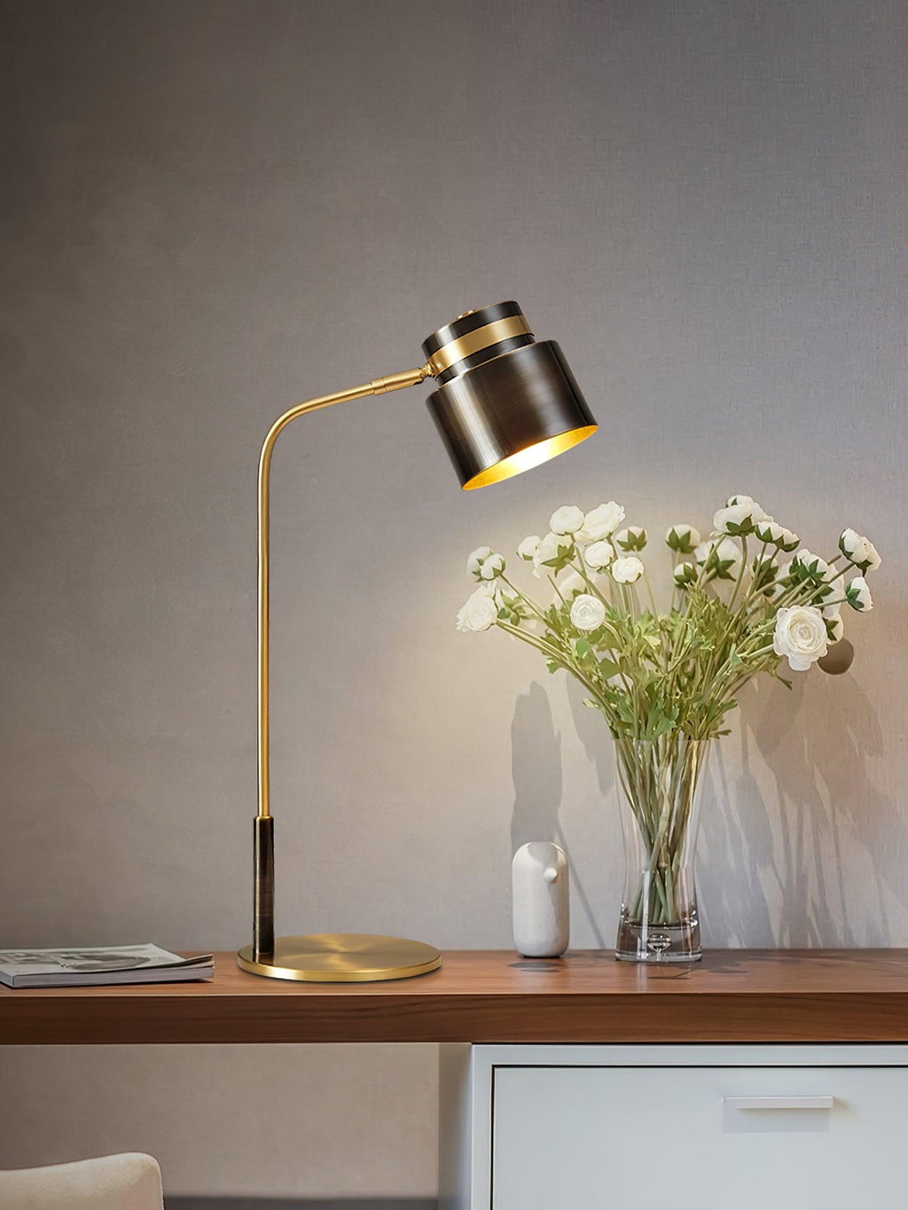 ari-scandustrial-table-lamp-anzaz--20
