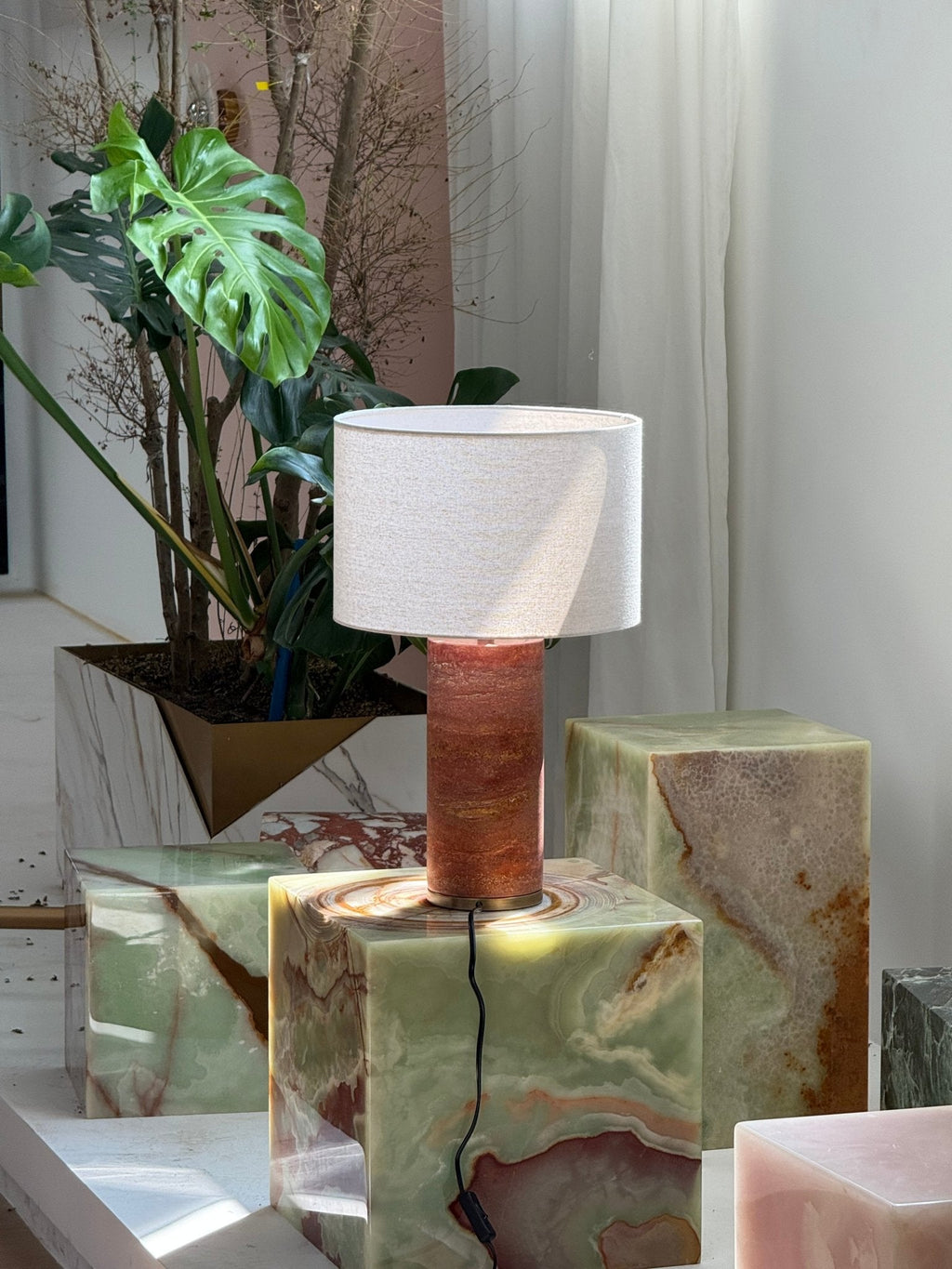 aria-stone-table-lamp-anzaz--43