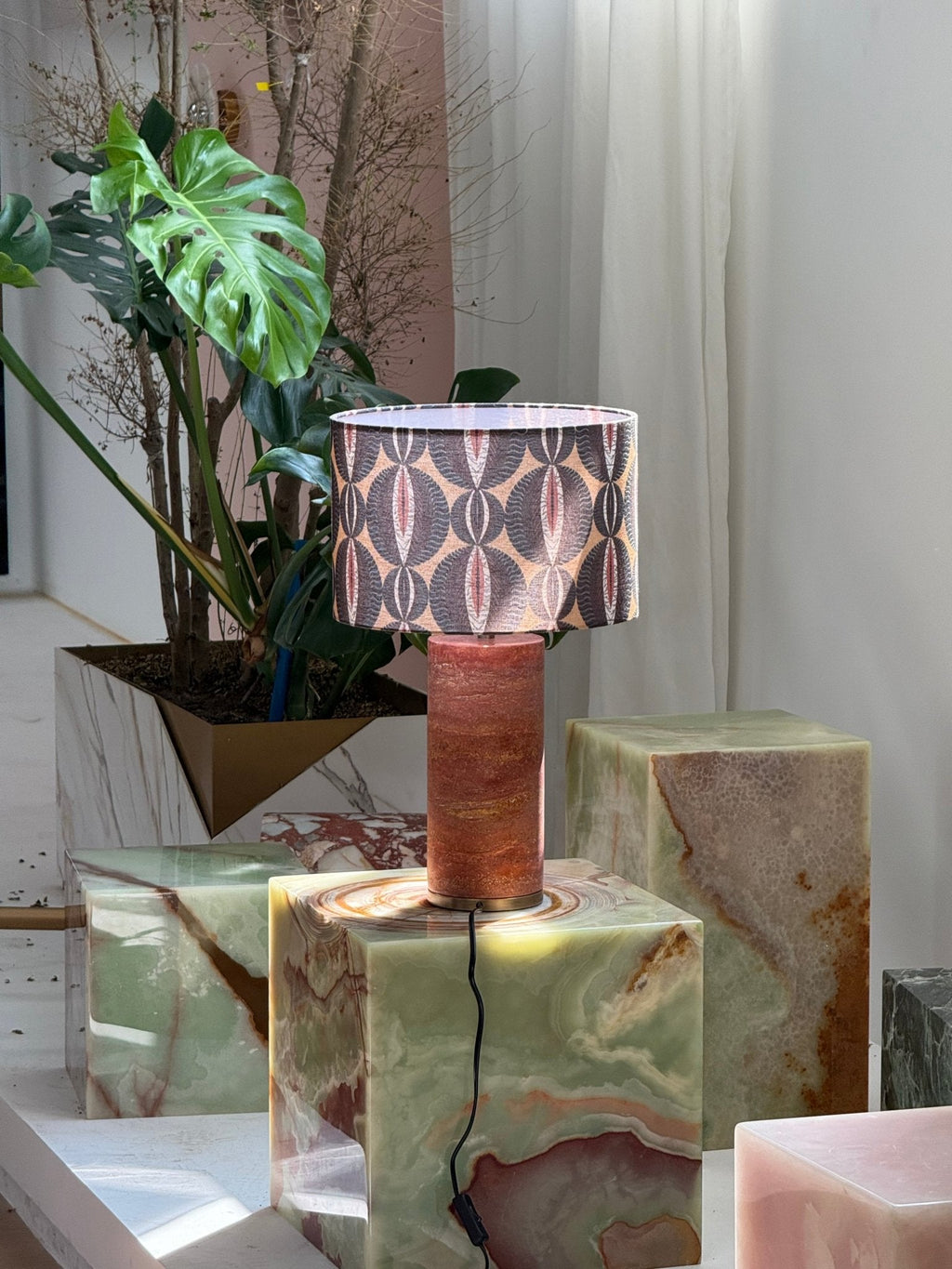 aria-stone-table-lamp-anzaz--47