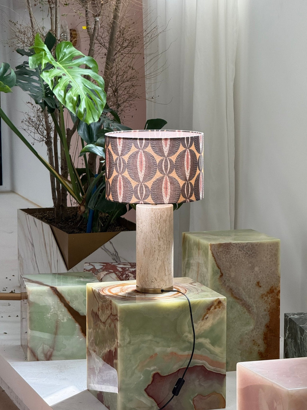 aria-stone-table-lamp-anzaz--46