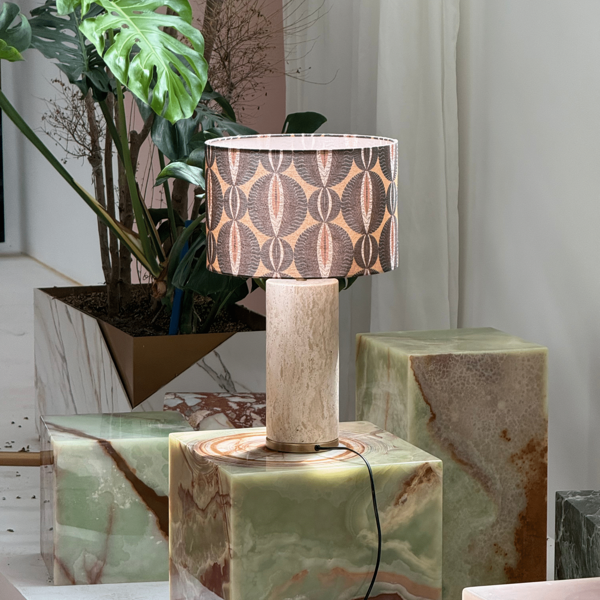 aria-stone-table-lamp-anzaz--98