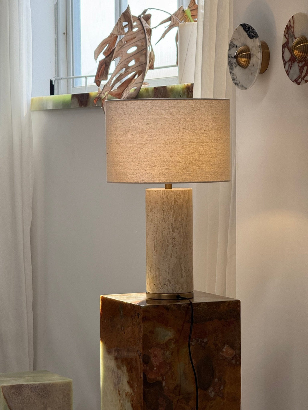 aria-stone-table-lamp-anzaz--53
