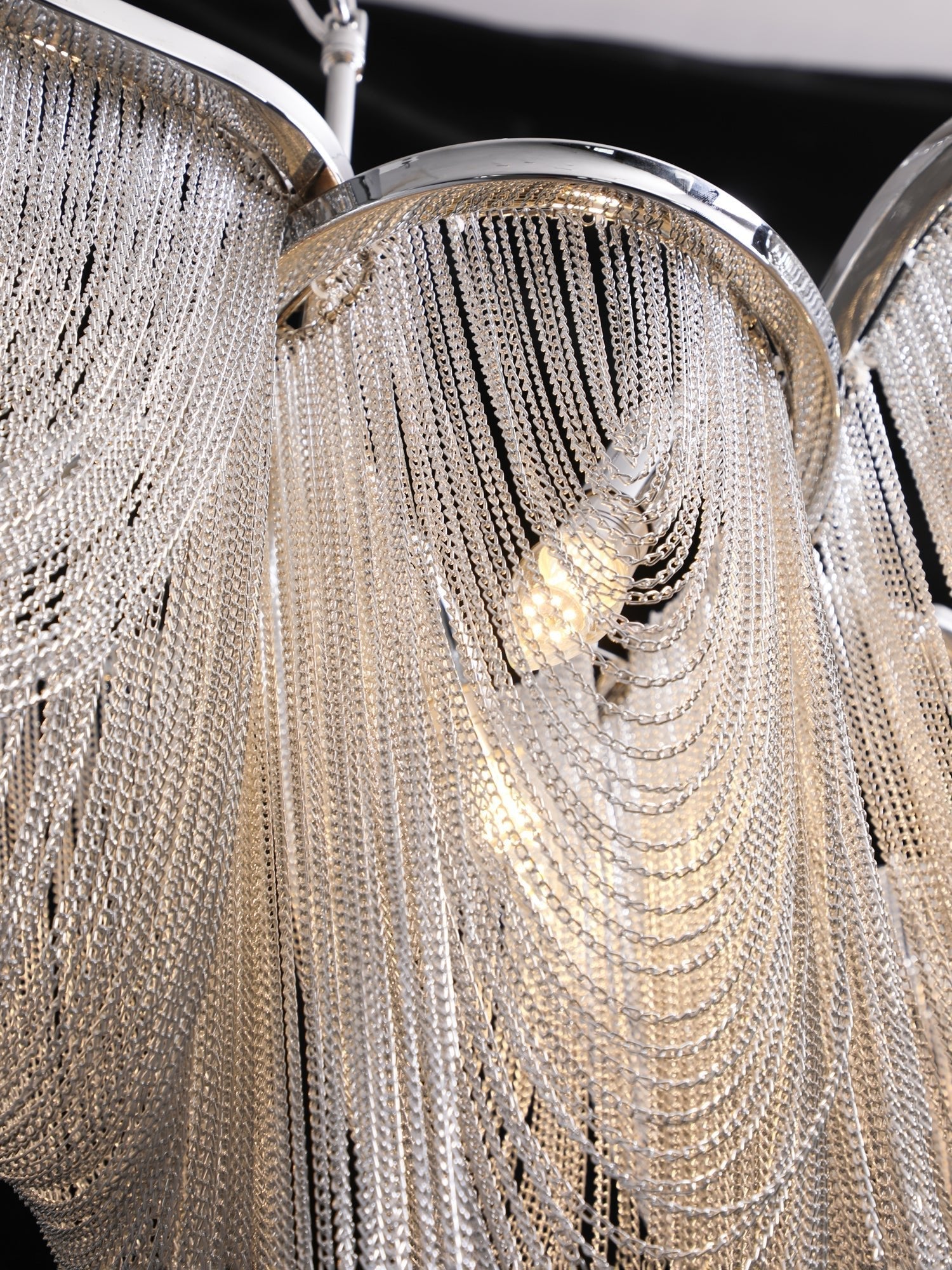 ark-tassel-chandelier-anzaz--12