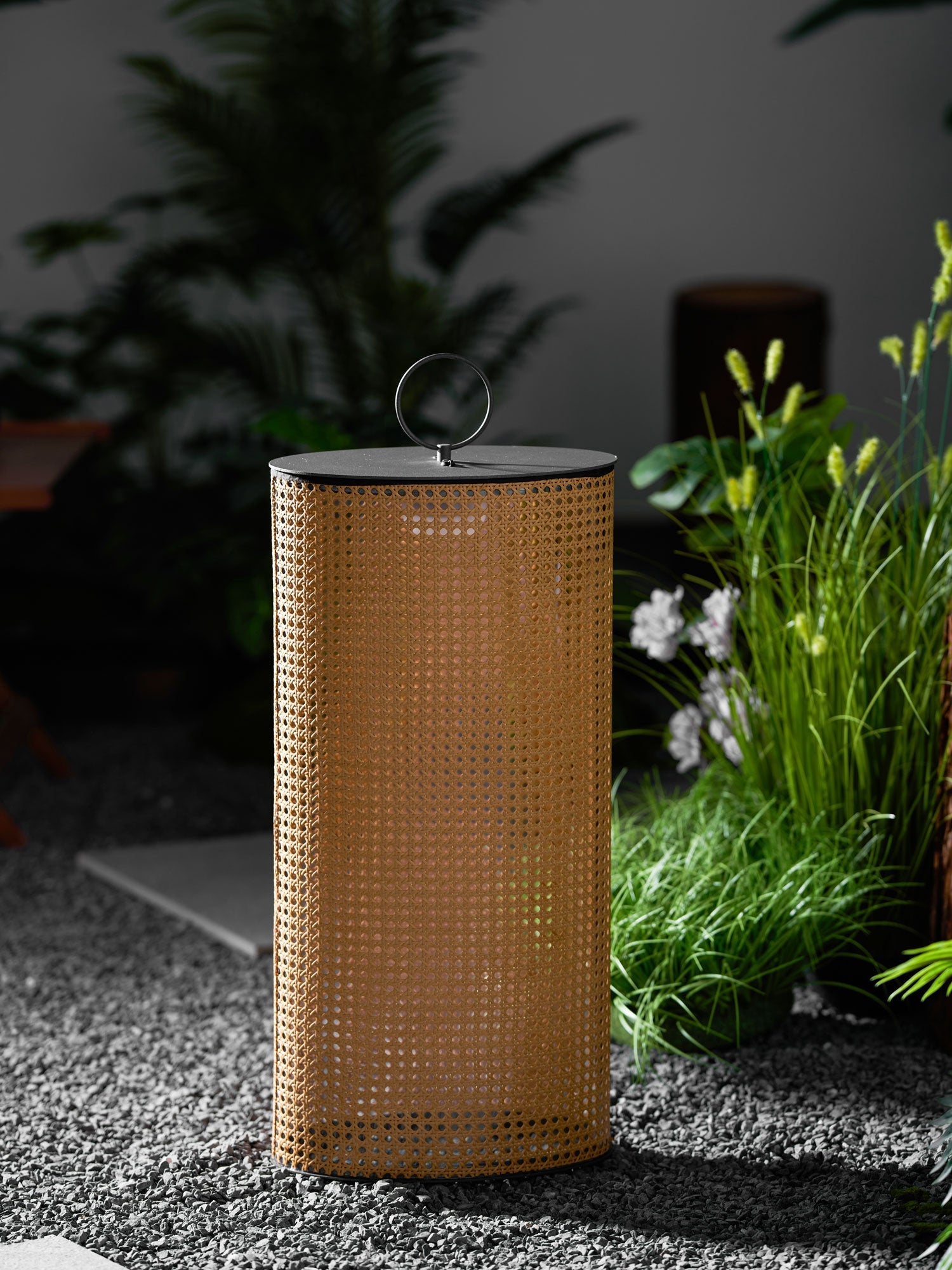 arlette-solar-outdoor-lantern-lamp-anzaz--20