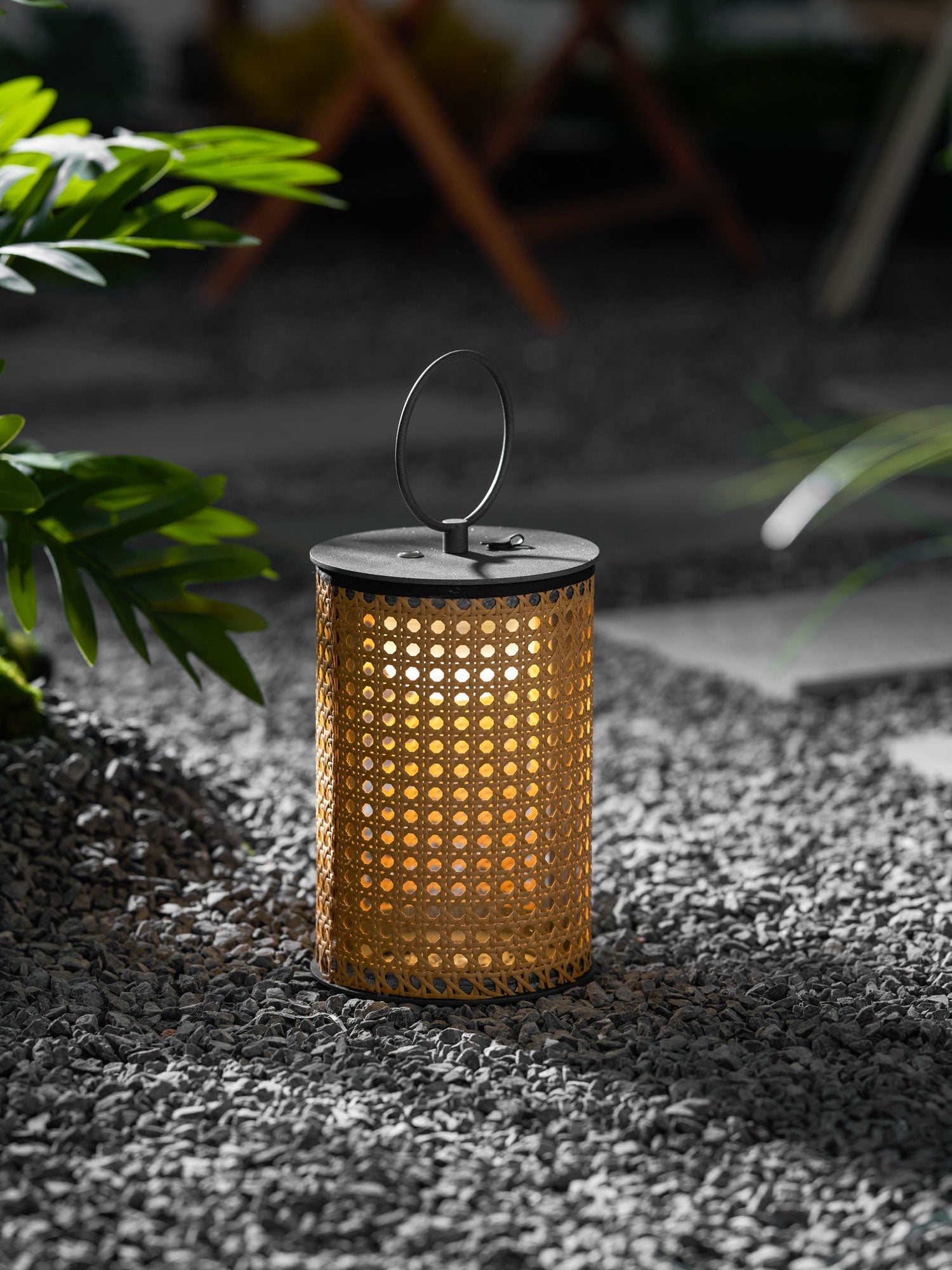 arlette-solar-outdoor-lantern-lamp-anzaz--35