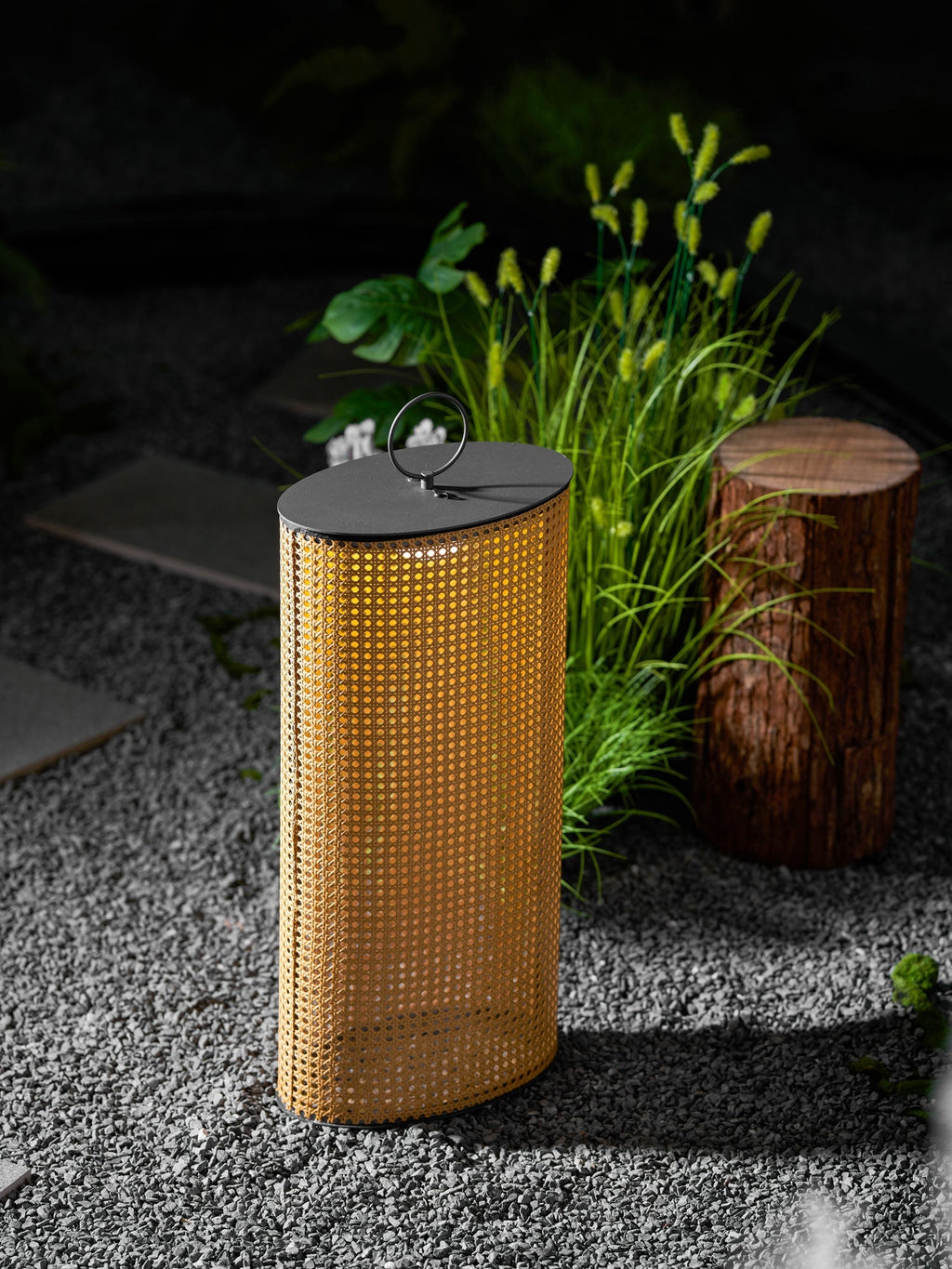 arlette-solar-outdoor-lantern-lamp-anzaz--16