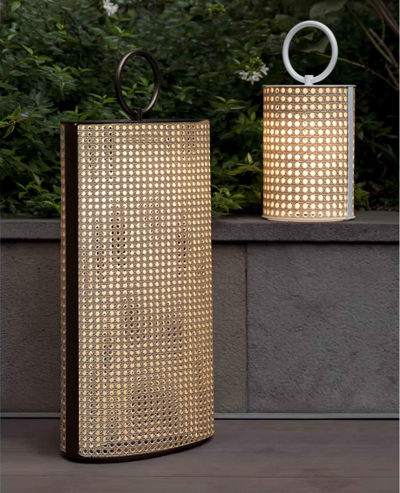 arlette-solar-outdoor-lantern-lamp-anzaz--9