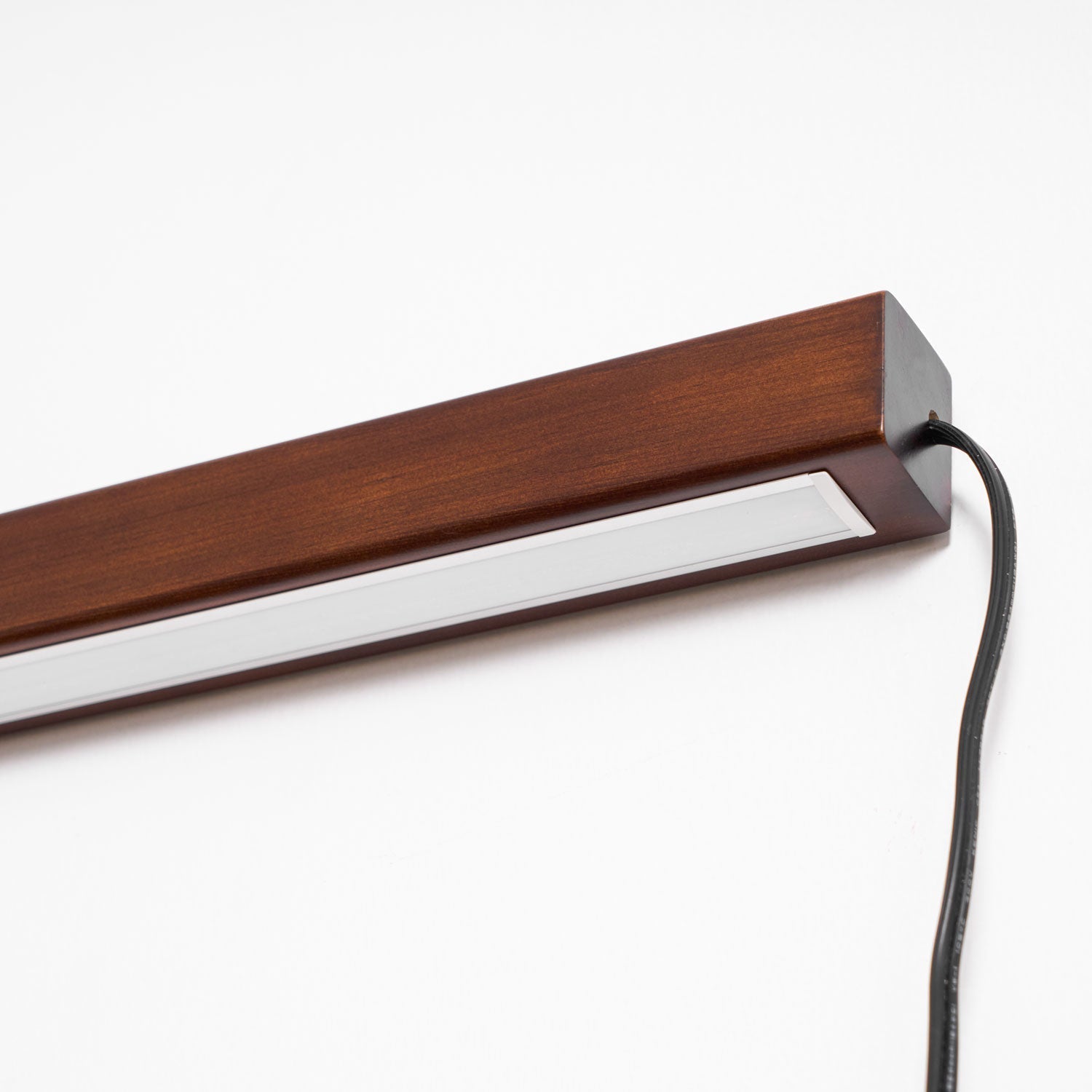 arlo-linear-wood-plug-in-wall-light-anzaz--26