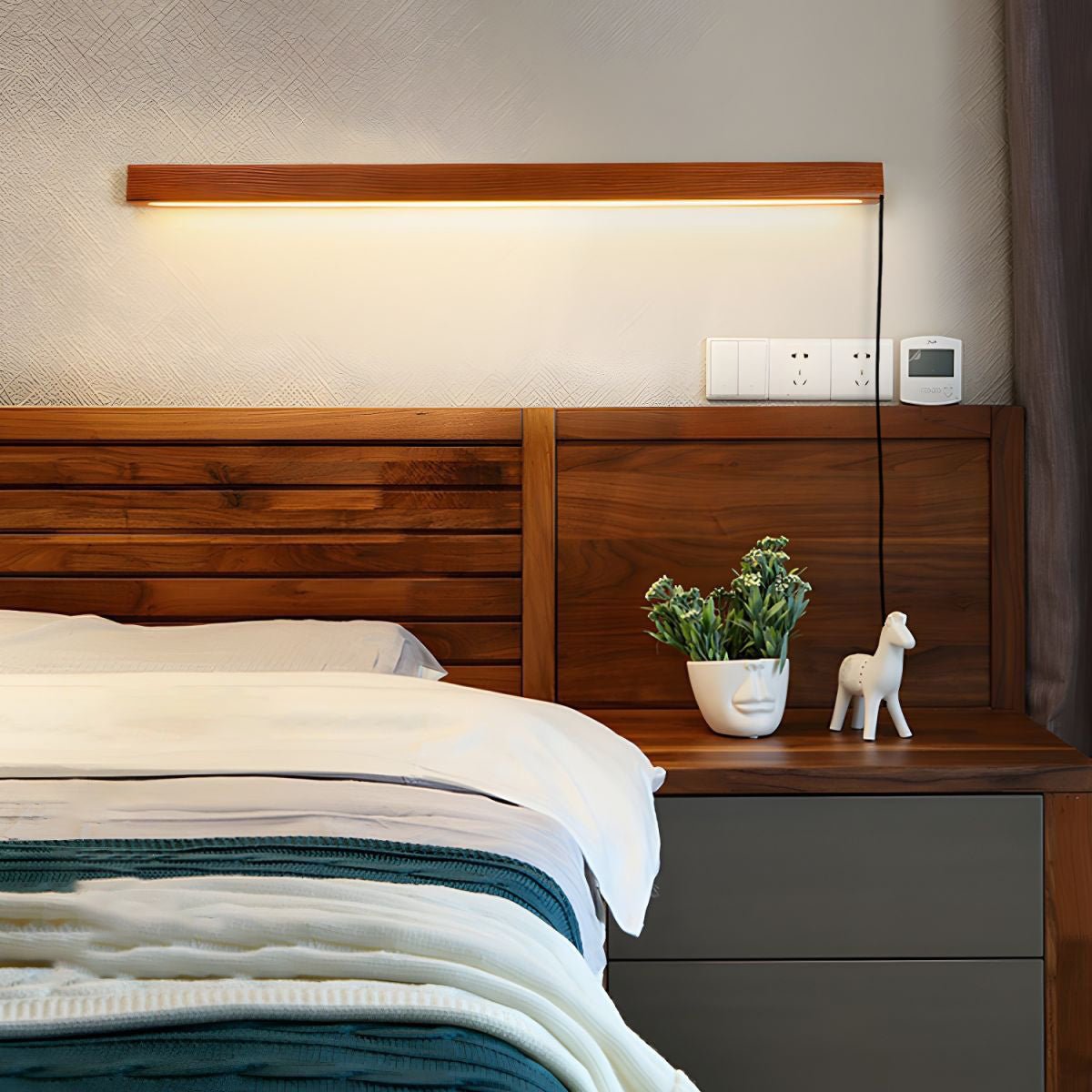 arlo-linear-wood-plug-in-wall-light-anzaz-Walnut Color-13