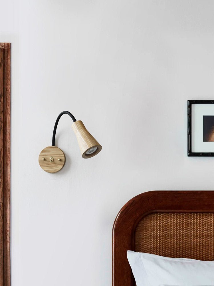 arlo-wood-wall-light-anzaz-Black-3