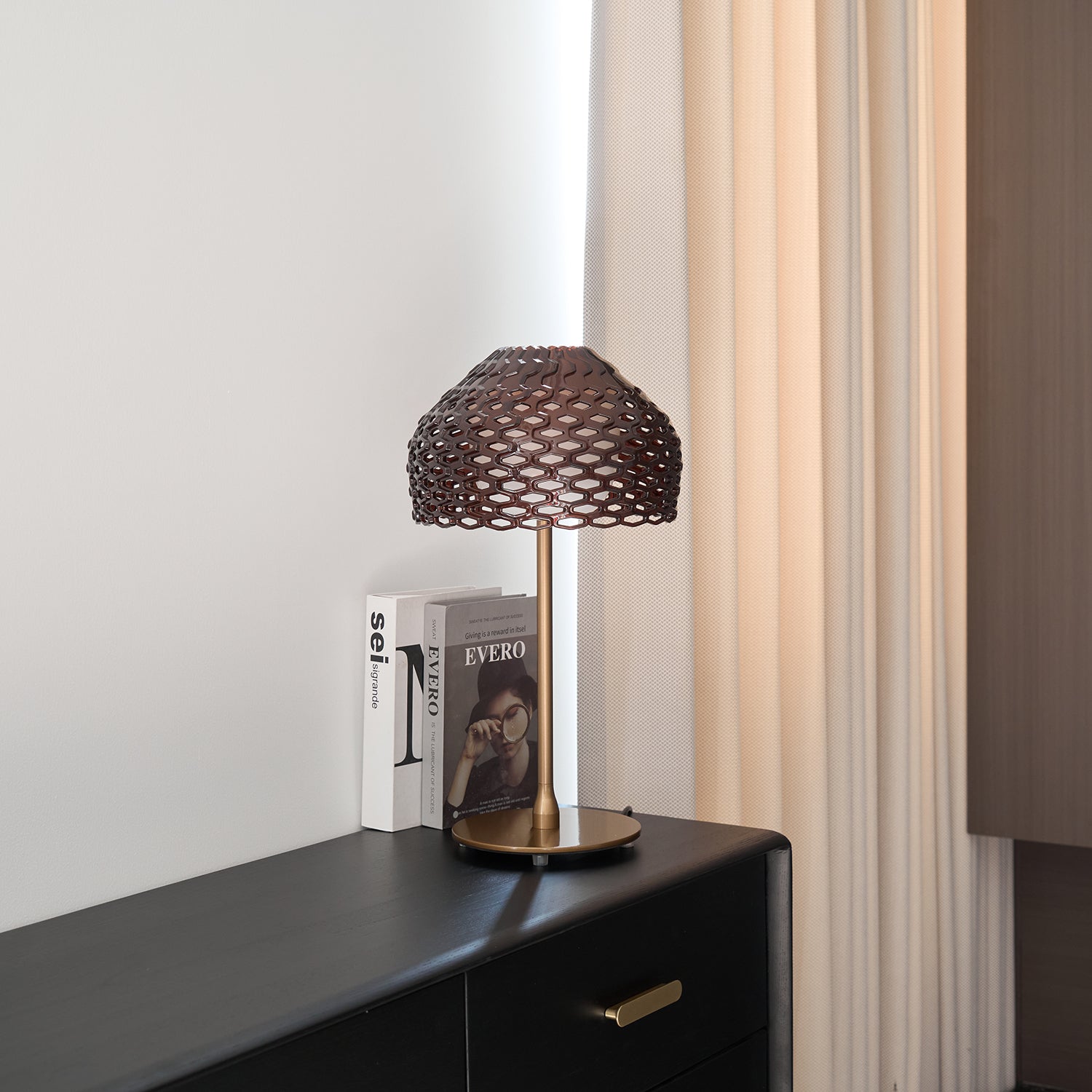 armadillo-table-lamp-anzaz--27
