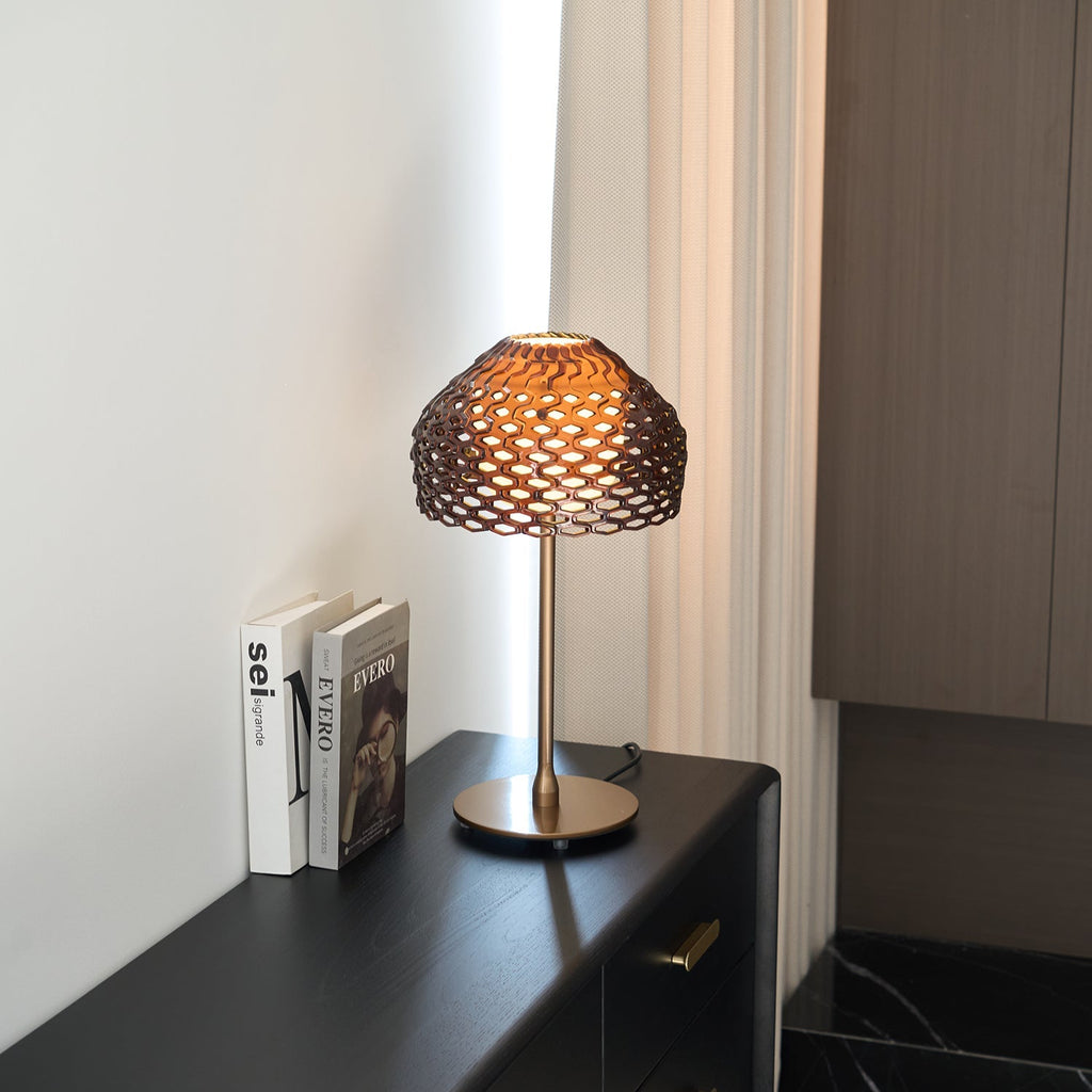 armadillo-table-lamp-anzaz-Brown-3