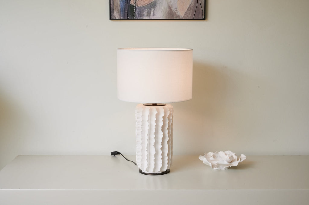 arroyo-sculpted-ceramic-table-lamp-anzaz-White-4