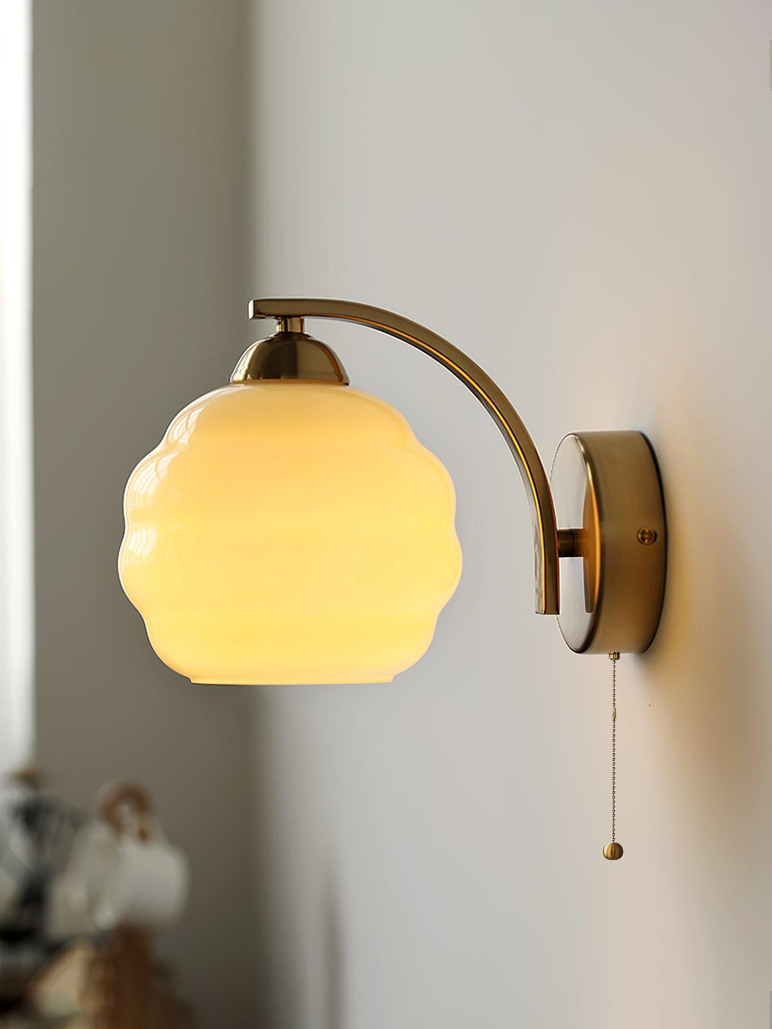 gatsby-wall-lamp-anzaz-Gold+Beige-2