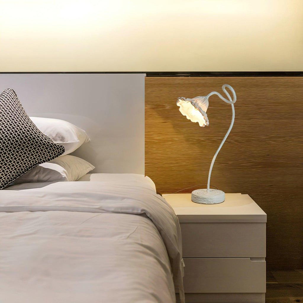 artistic-lotus-leaf-table-lamp-anzaz--18