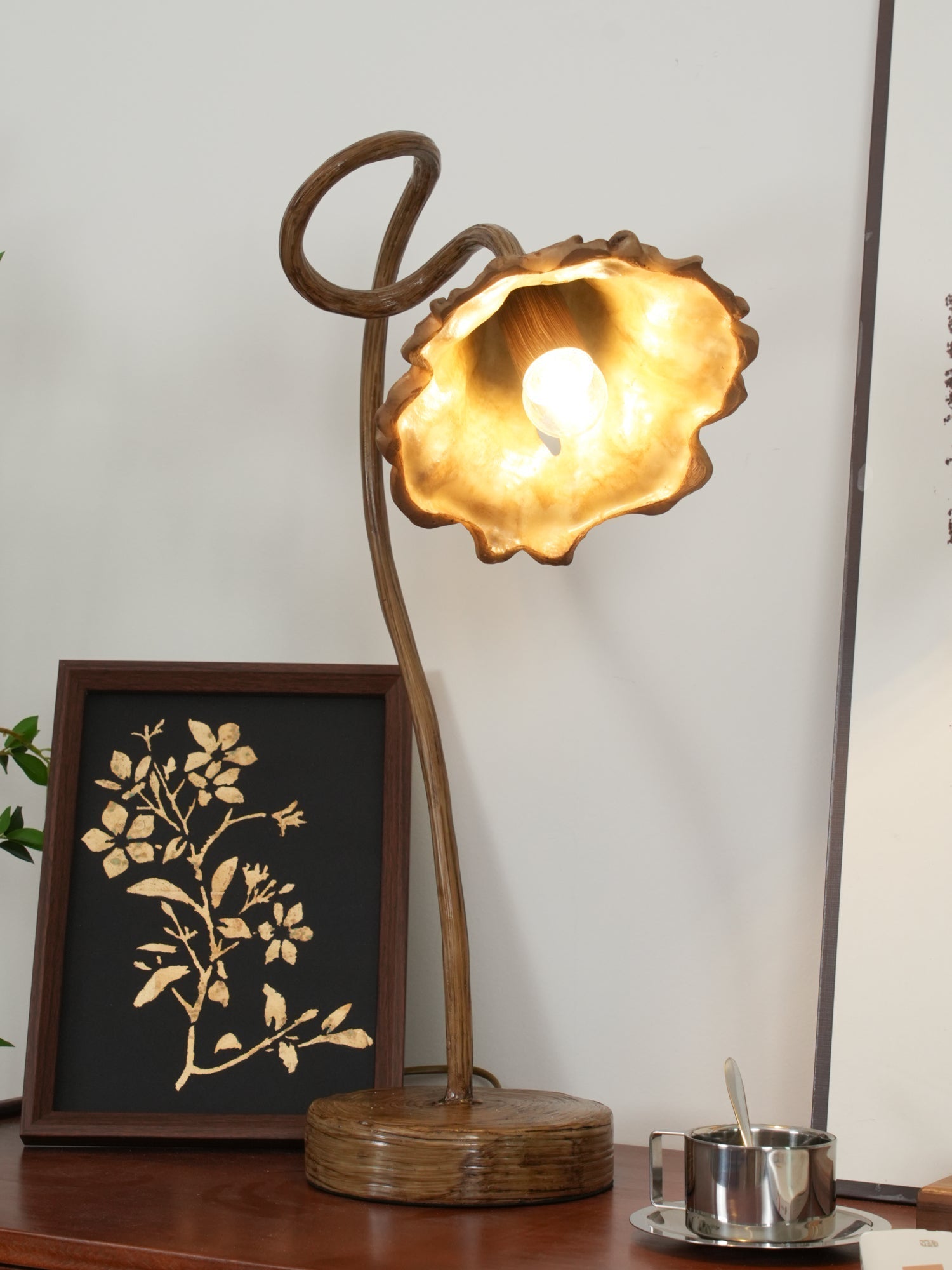 artistic-lotus-leaf-table-lamp-anzaz--32