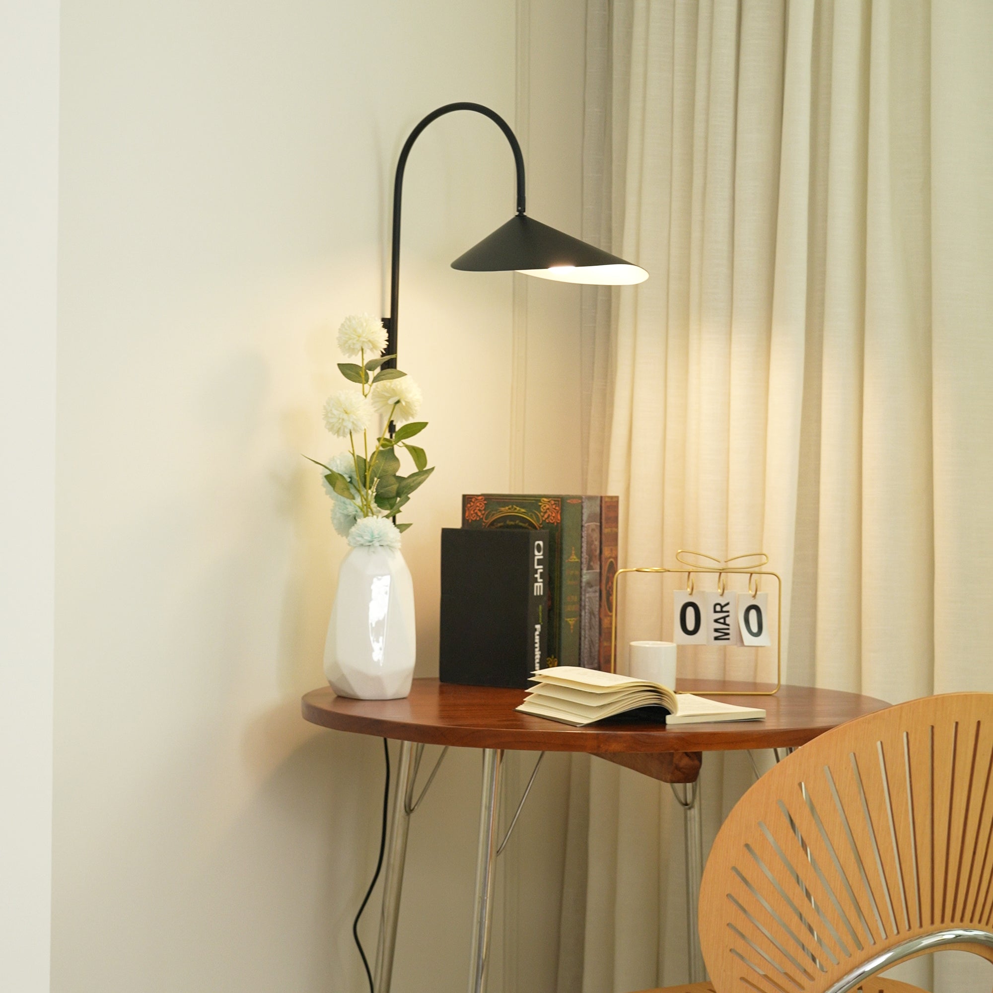 alocasia-swivel-plug-in-wall-lamp-anzaz--37