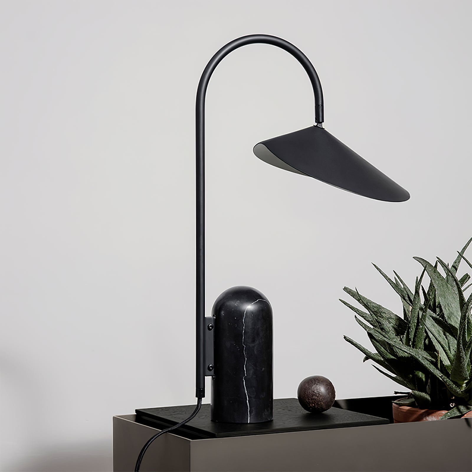 arum-table-lamp-anzaz--22