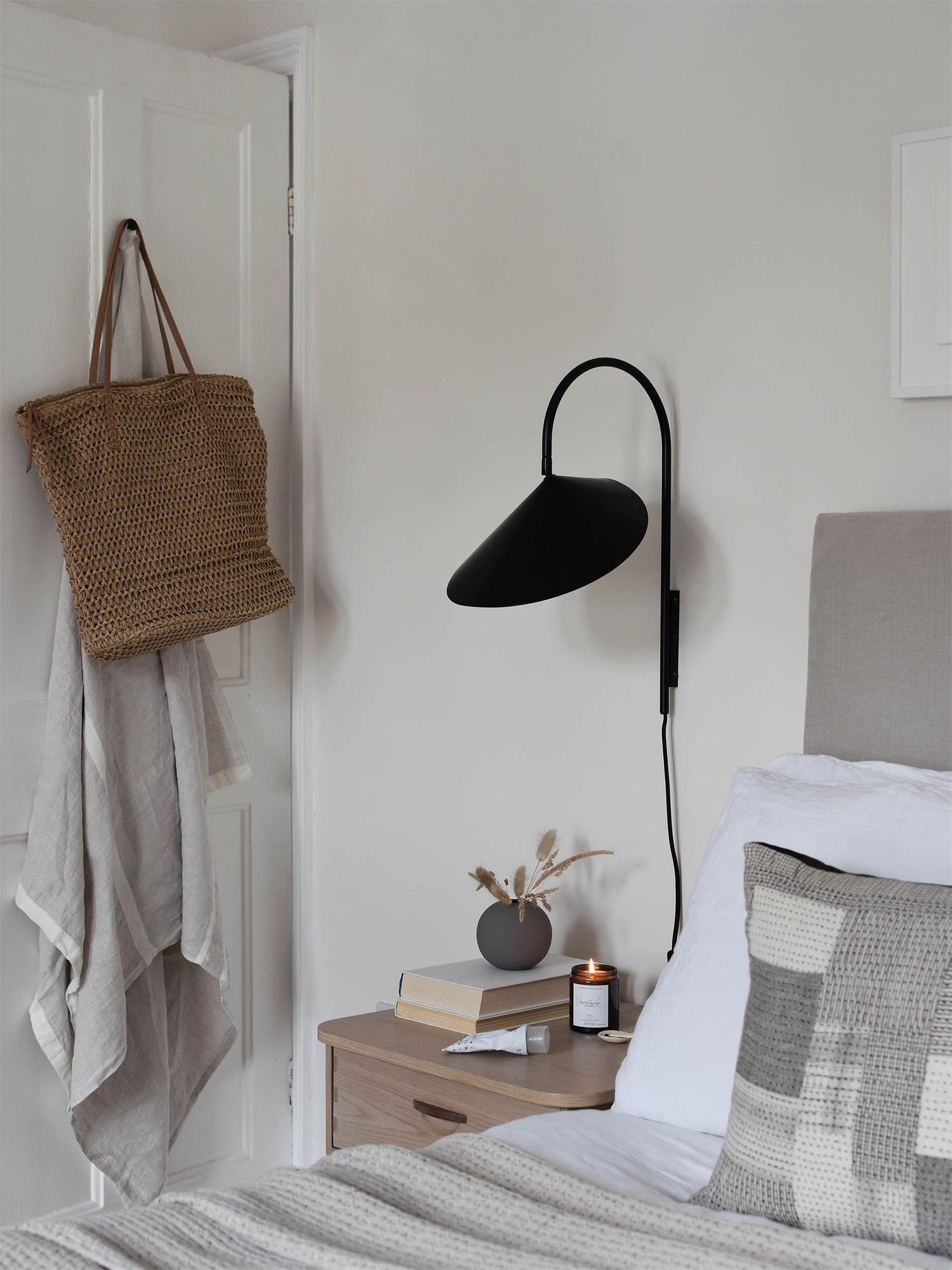 alocasia-swivel-plug-in-wall-lamp-anzaz--56