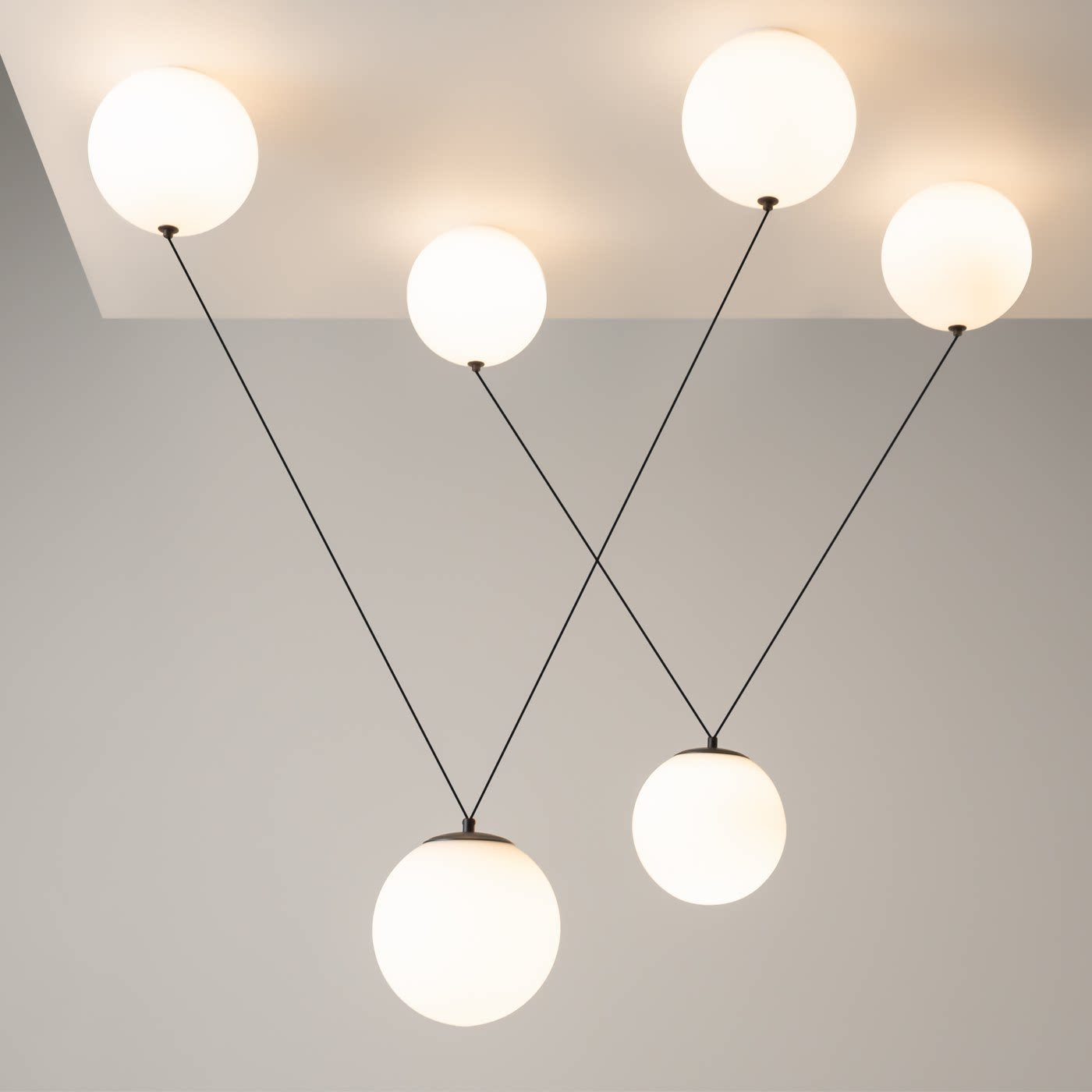 asteris-multi-globe-pendant-lamp-anzaz--11