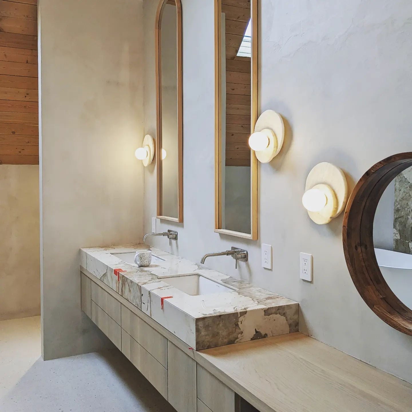 astr-stone-wall-lamp-anzaz--6
