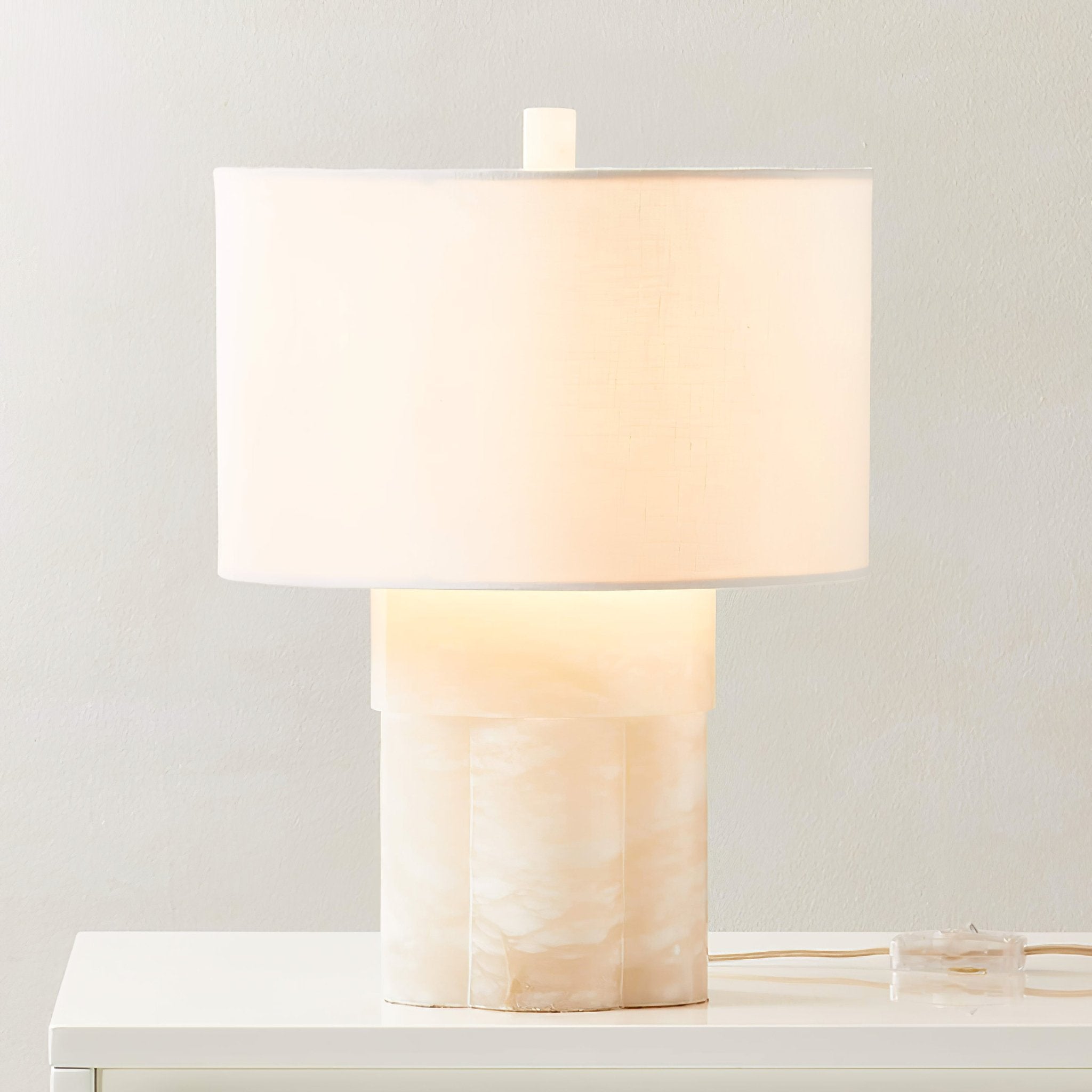 athena-alabaster-table-lamp-anzaz-White-2