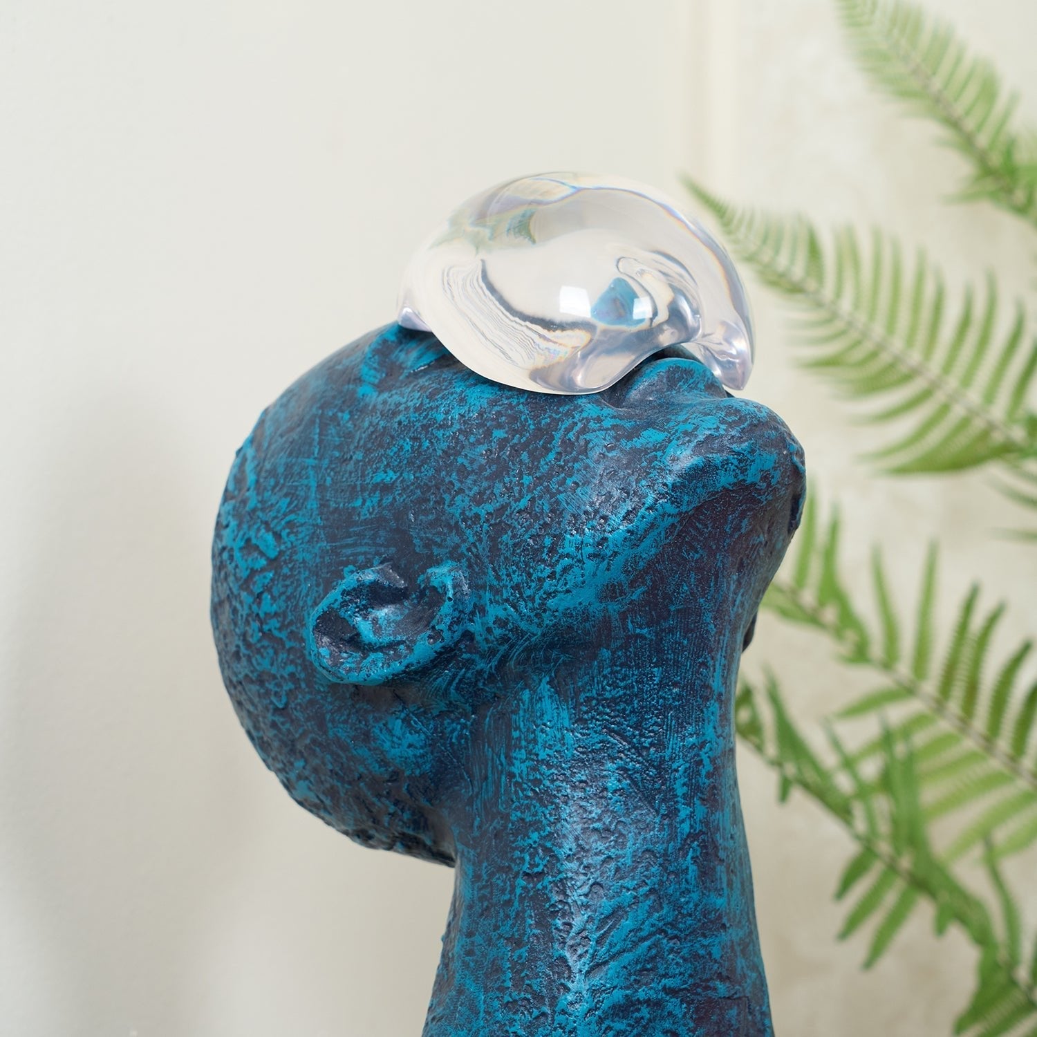 atlas-guardian-sculpture-table-ornaments-anzaz--15