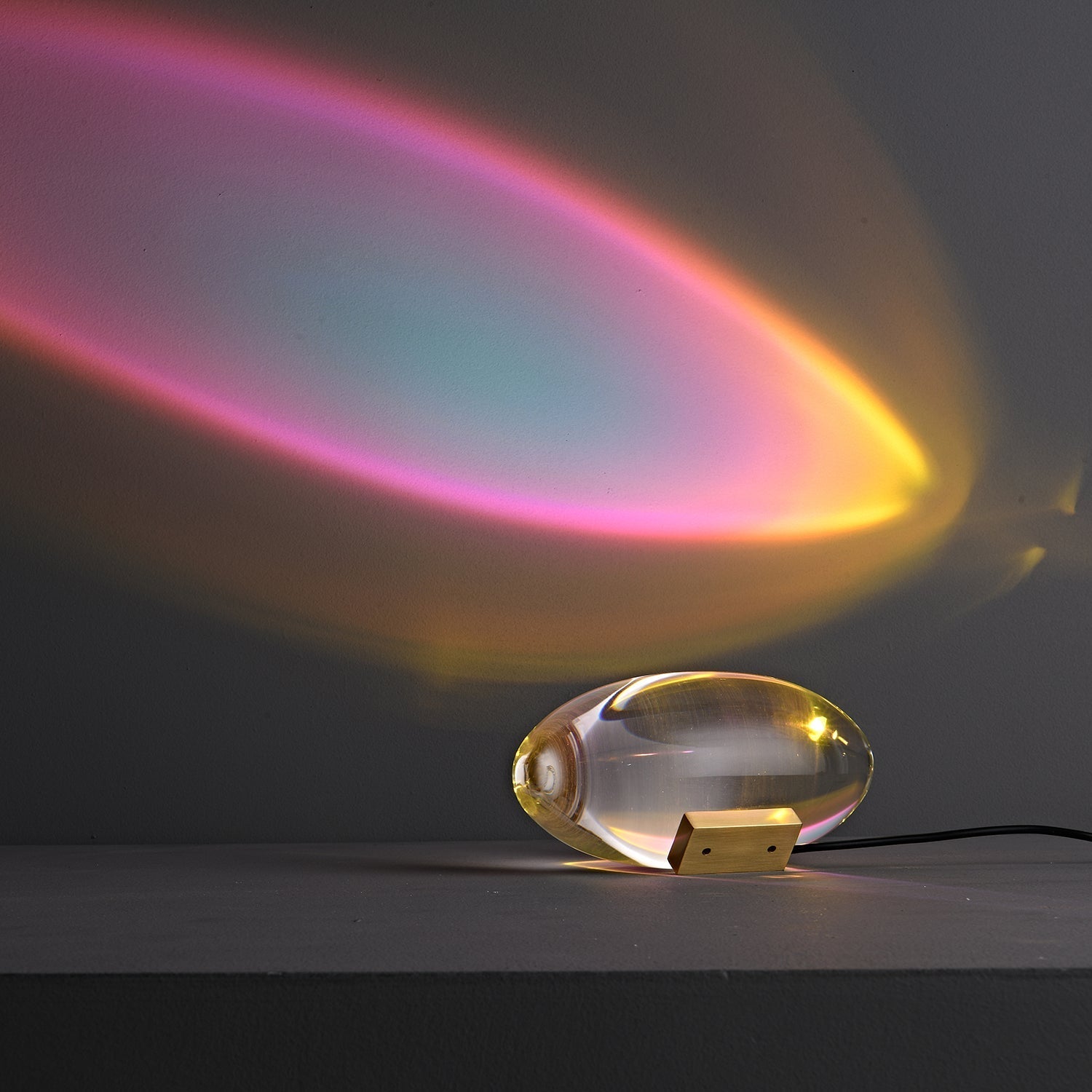 atman-table-lamp-anzaz--90
