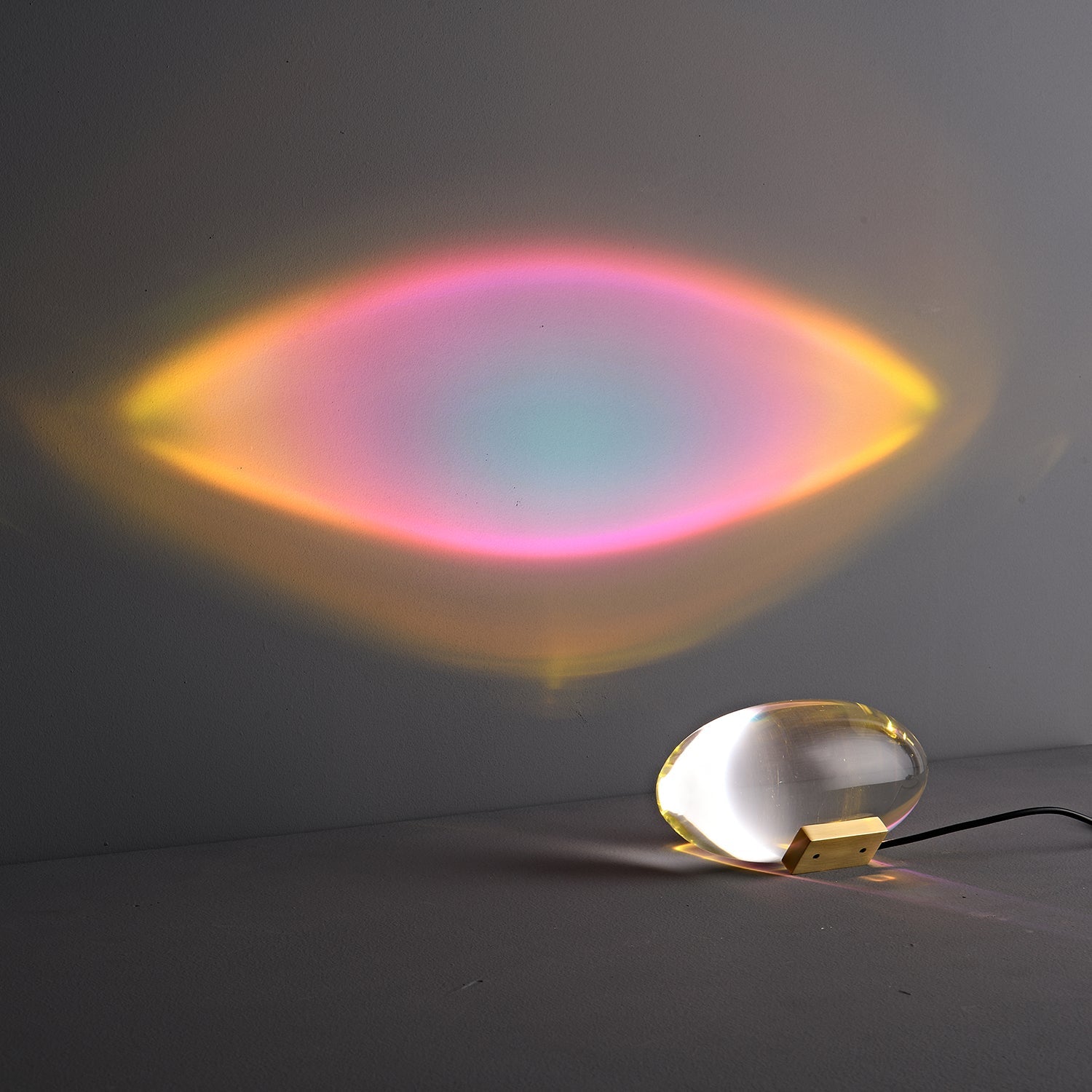 atman-table-lamp-anzaz--80