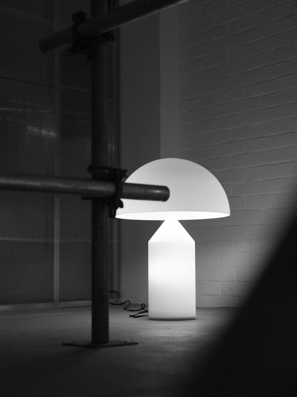 atollo-glass-table-lamp-anzaz--18